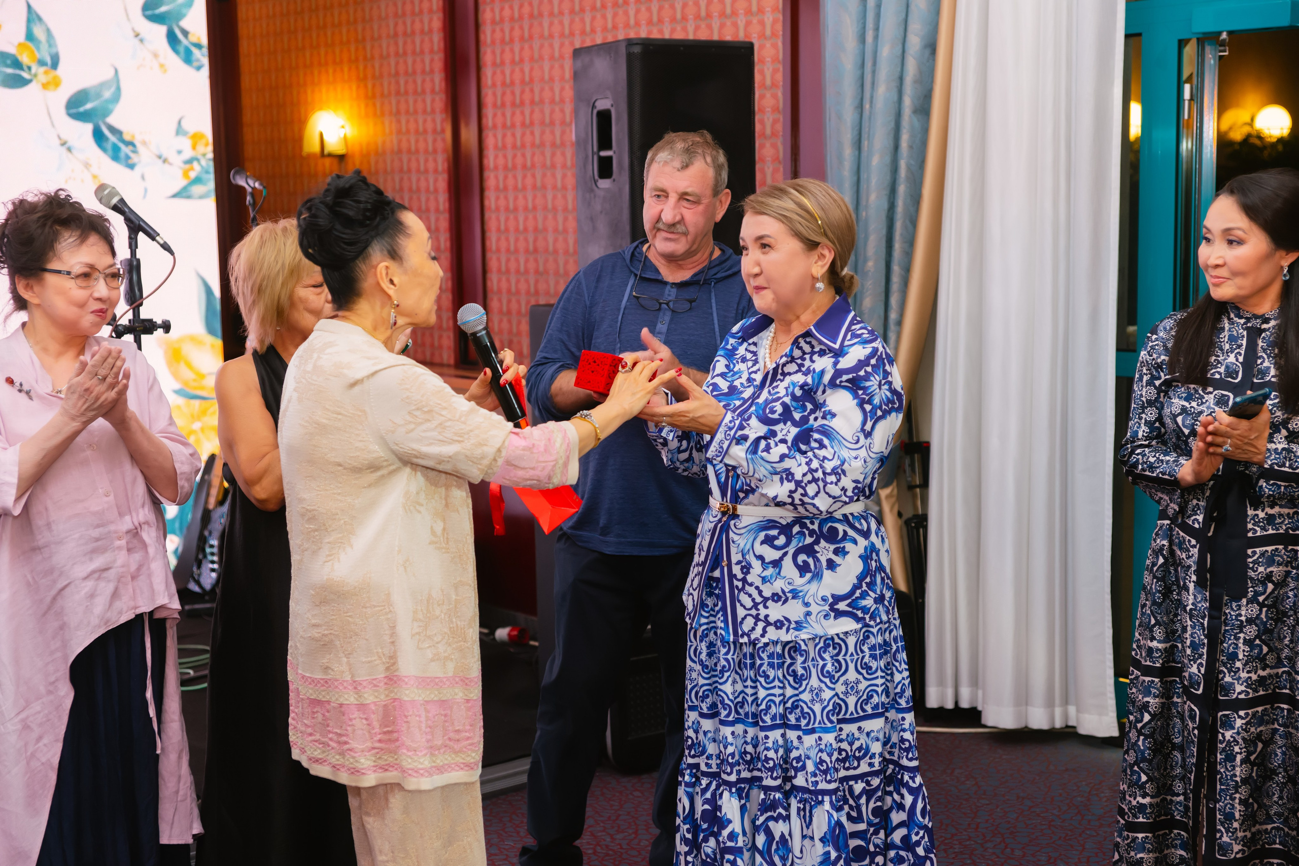 Юбилей. Профессиональная съемка в Алматы