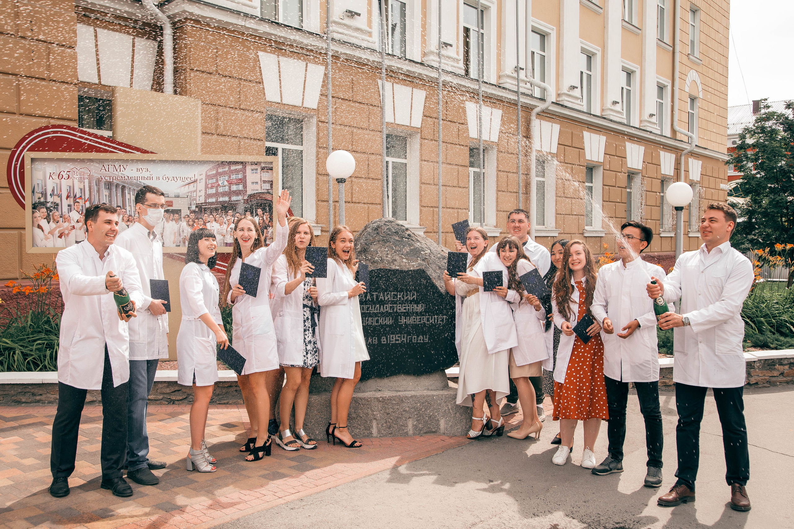 Групповой портрет. Свадебный и репортажный фотограф в Барнауле Евгений Самосюк