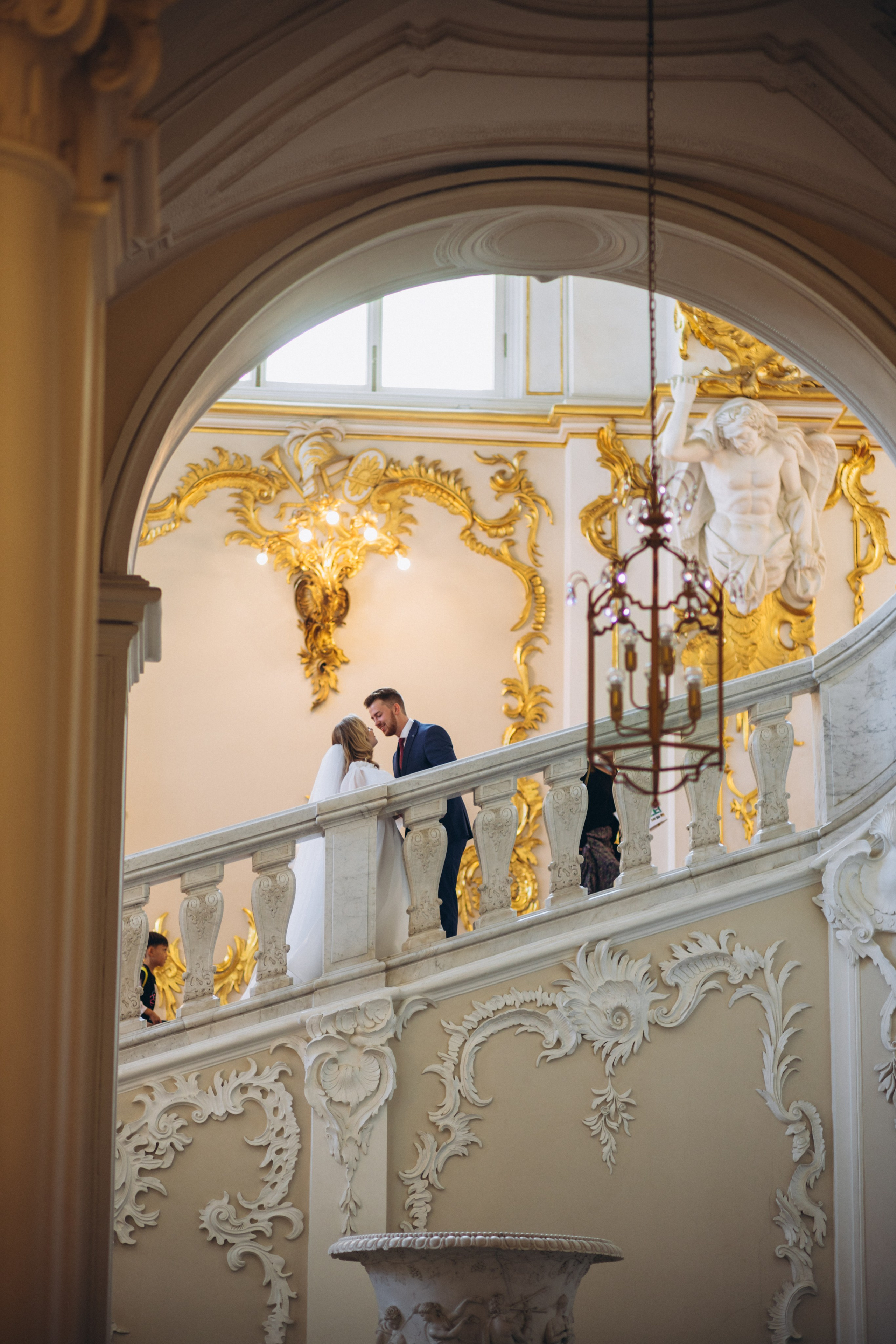 Прогулка в Эрмитаже. Свадебный и семейный фотограф в Санкт-Петербурге Яцына Юрий. Видеоопер