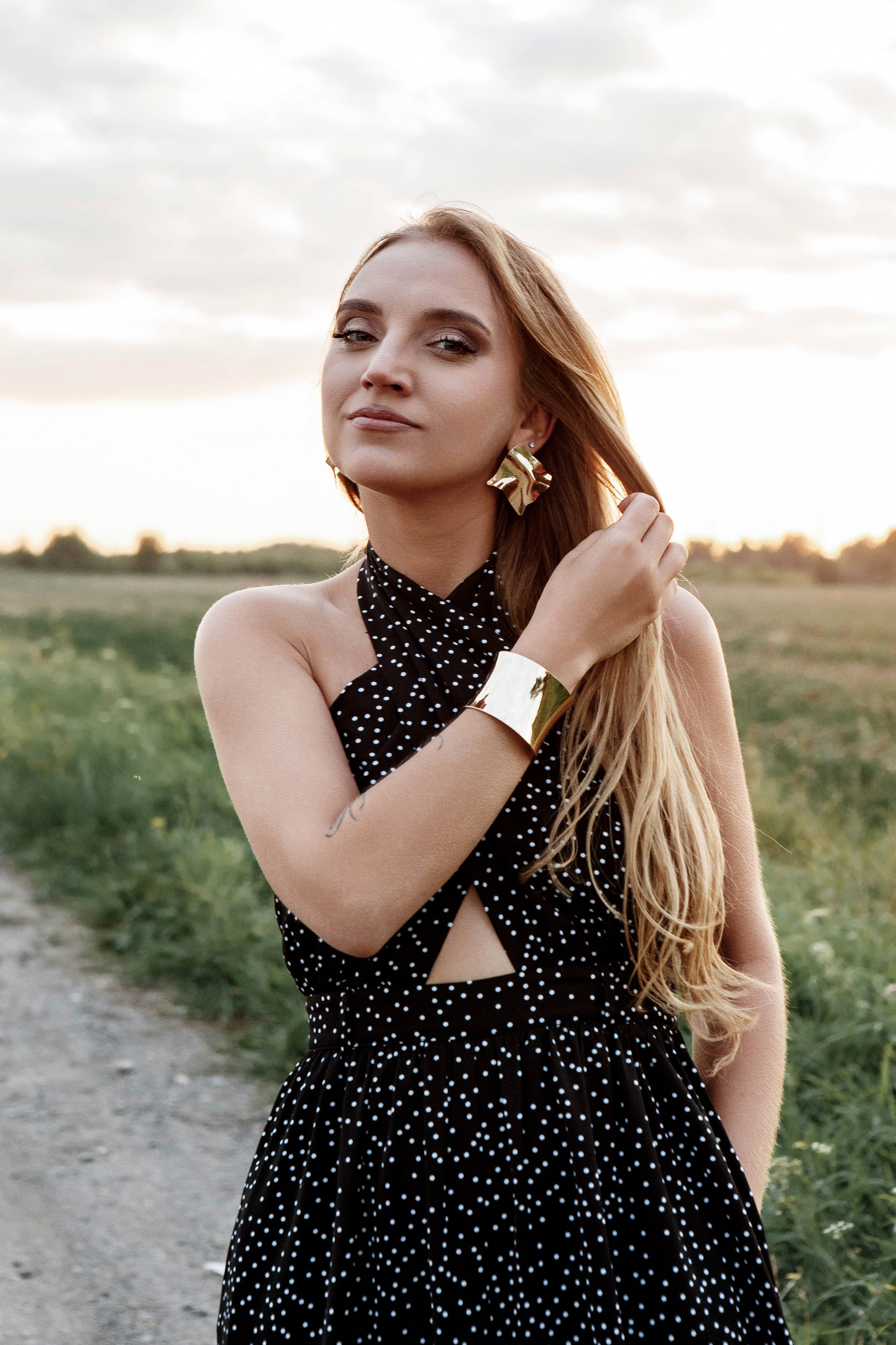 В поле. Фотограф Екатерина Голицына