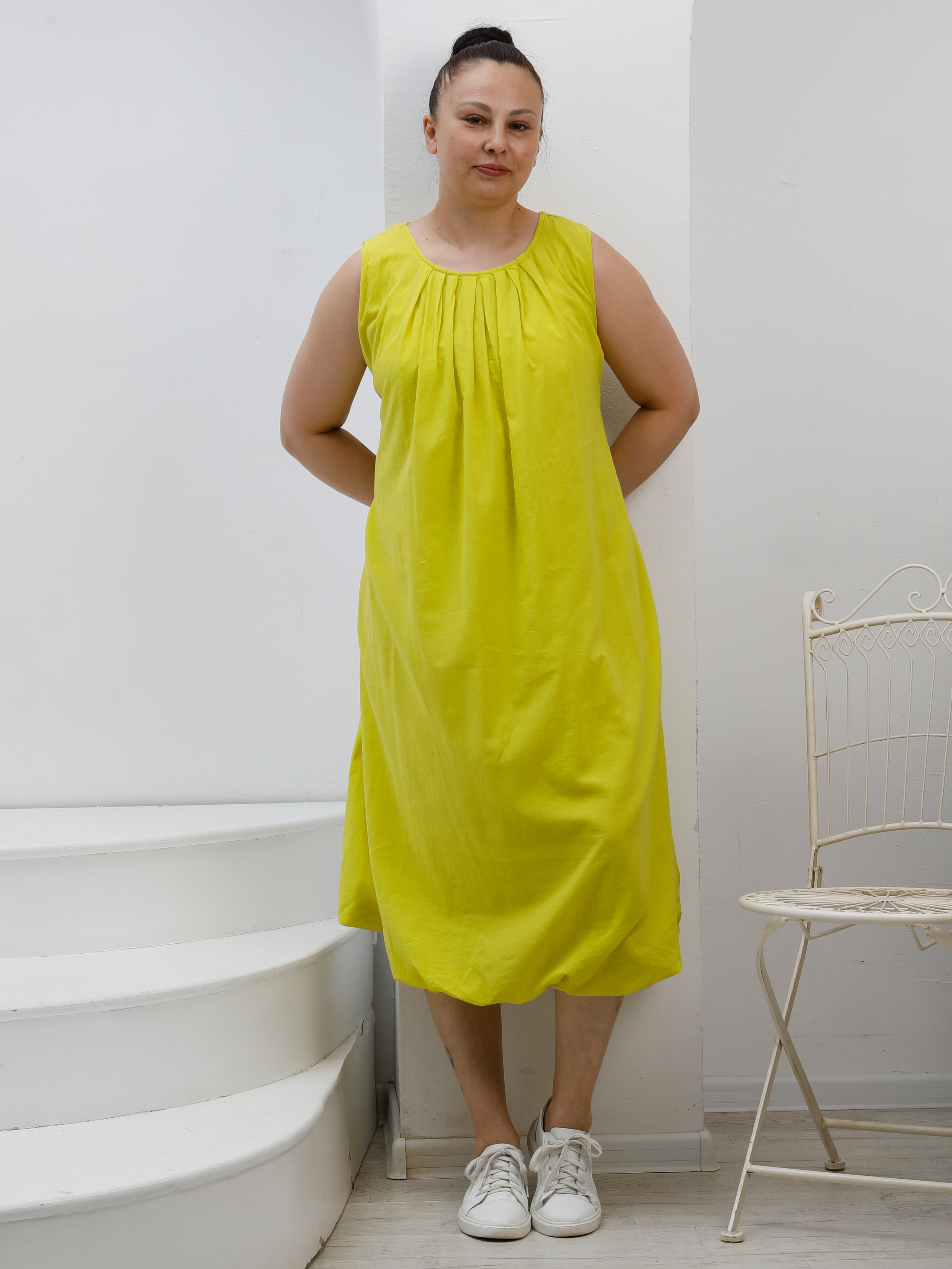 Stella Milani x AI model. Elizabeth Marriott