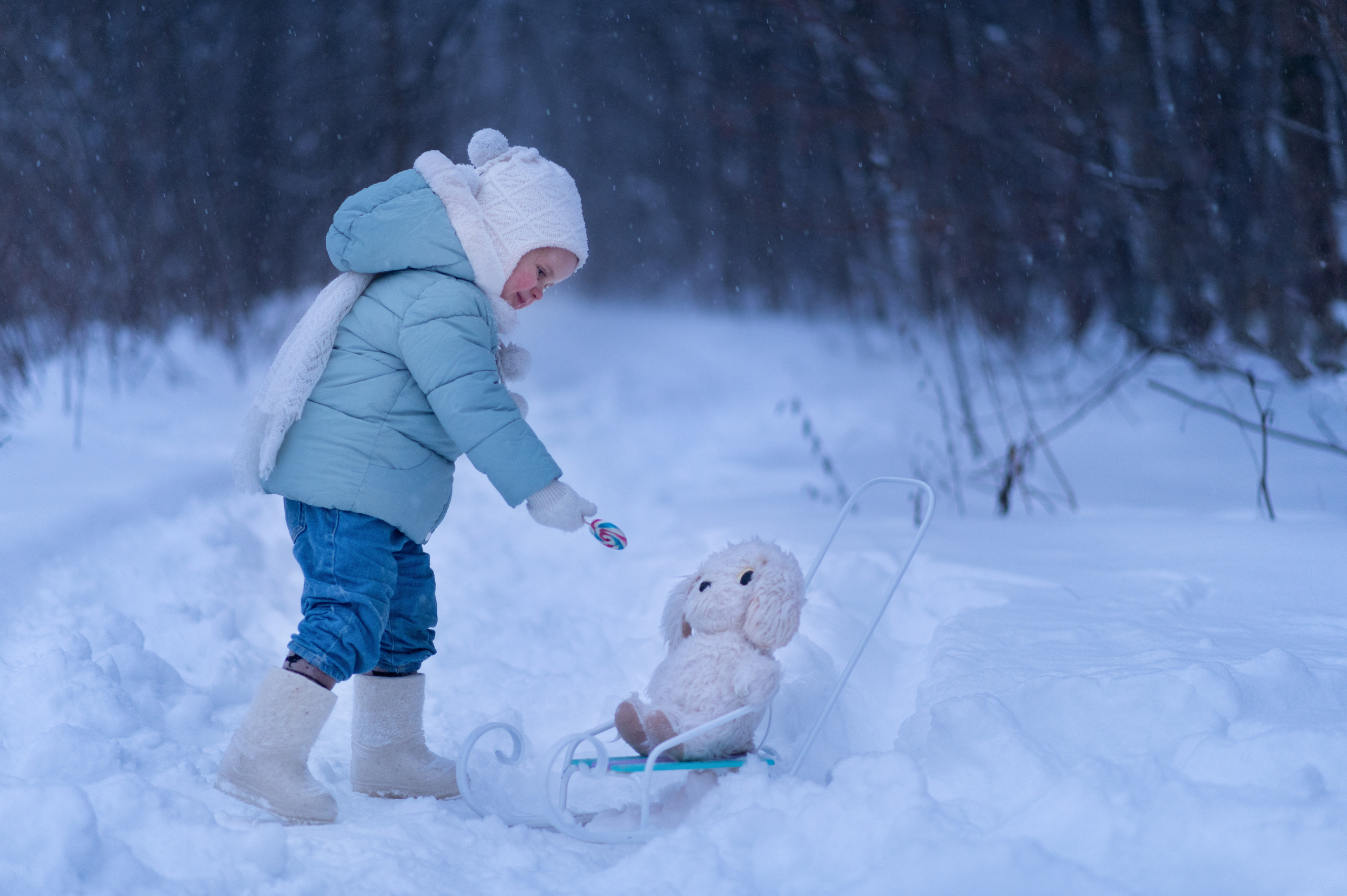 Новогодние/зимние семейные съёмки в городе и на природе. Семейный и детский фотограф в Москве Анна Оськина