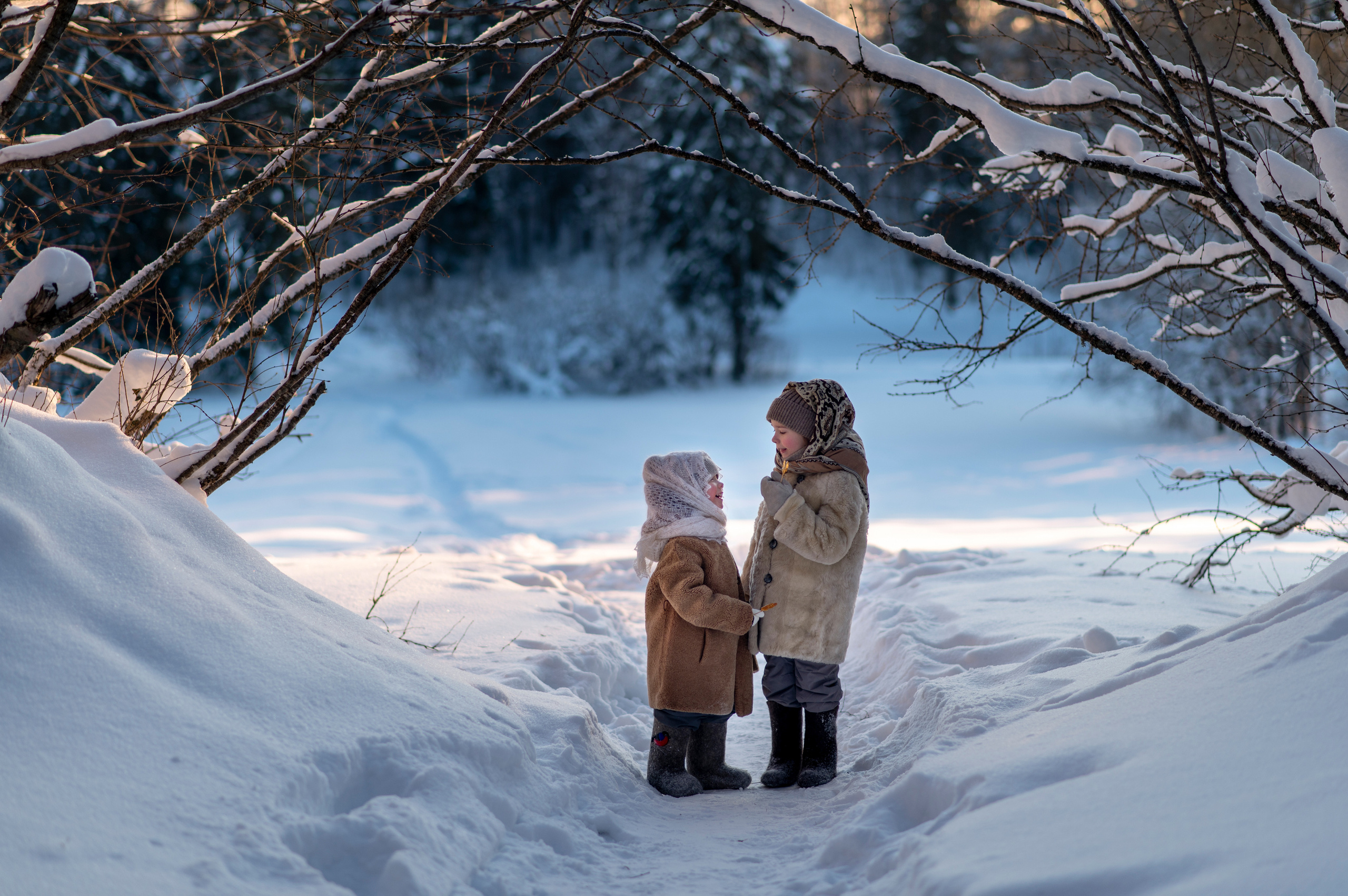 Новогодние/зимние семейные съёмки в городе и на природе. Семейный и детский фотограф в Москве Анна Оськина