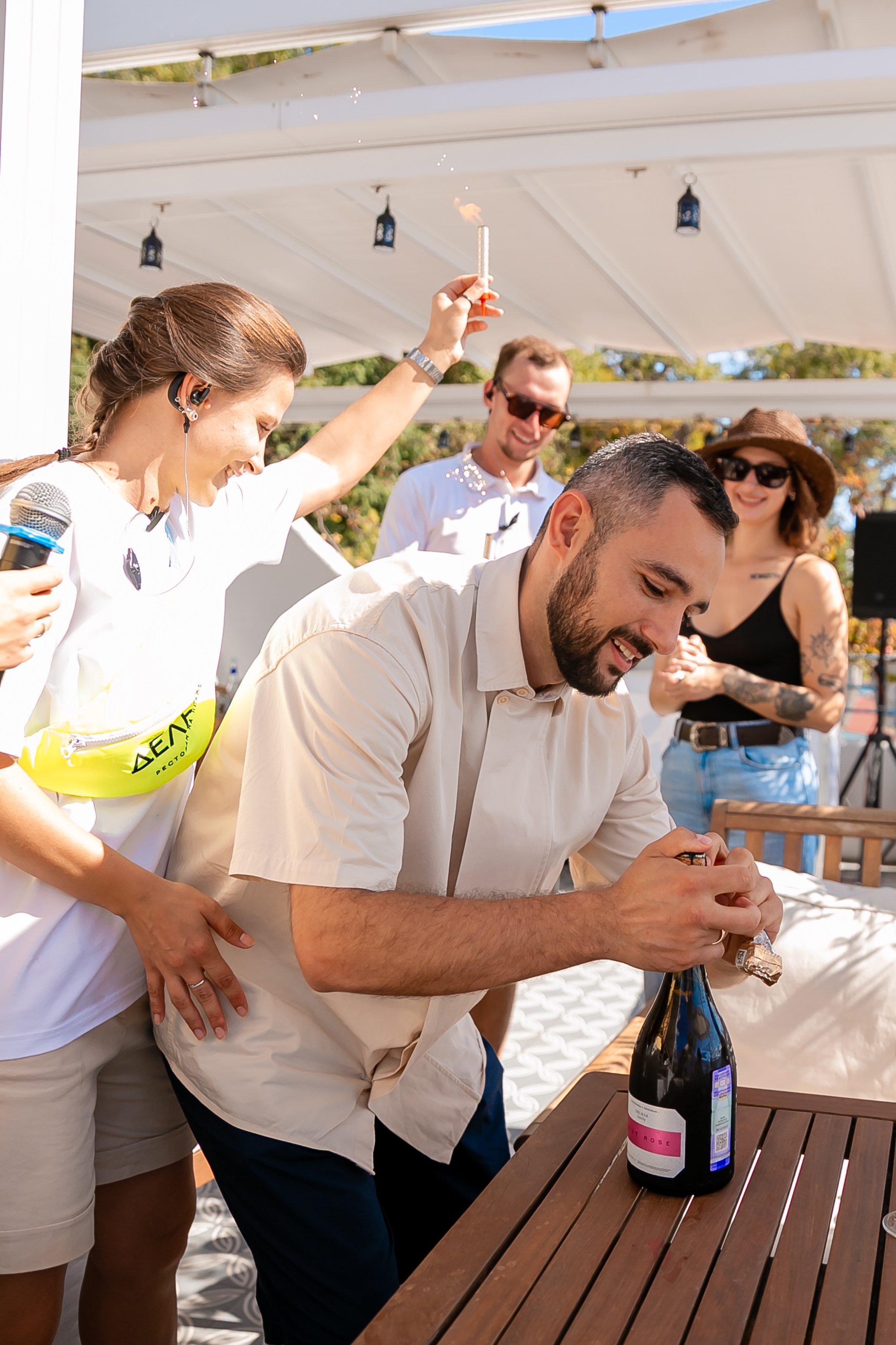 «Похмельный рейв» в ресторане DELMAR. Репортажный фотограф в Ялте Алексей Семёнов