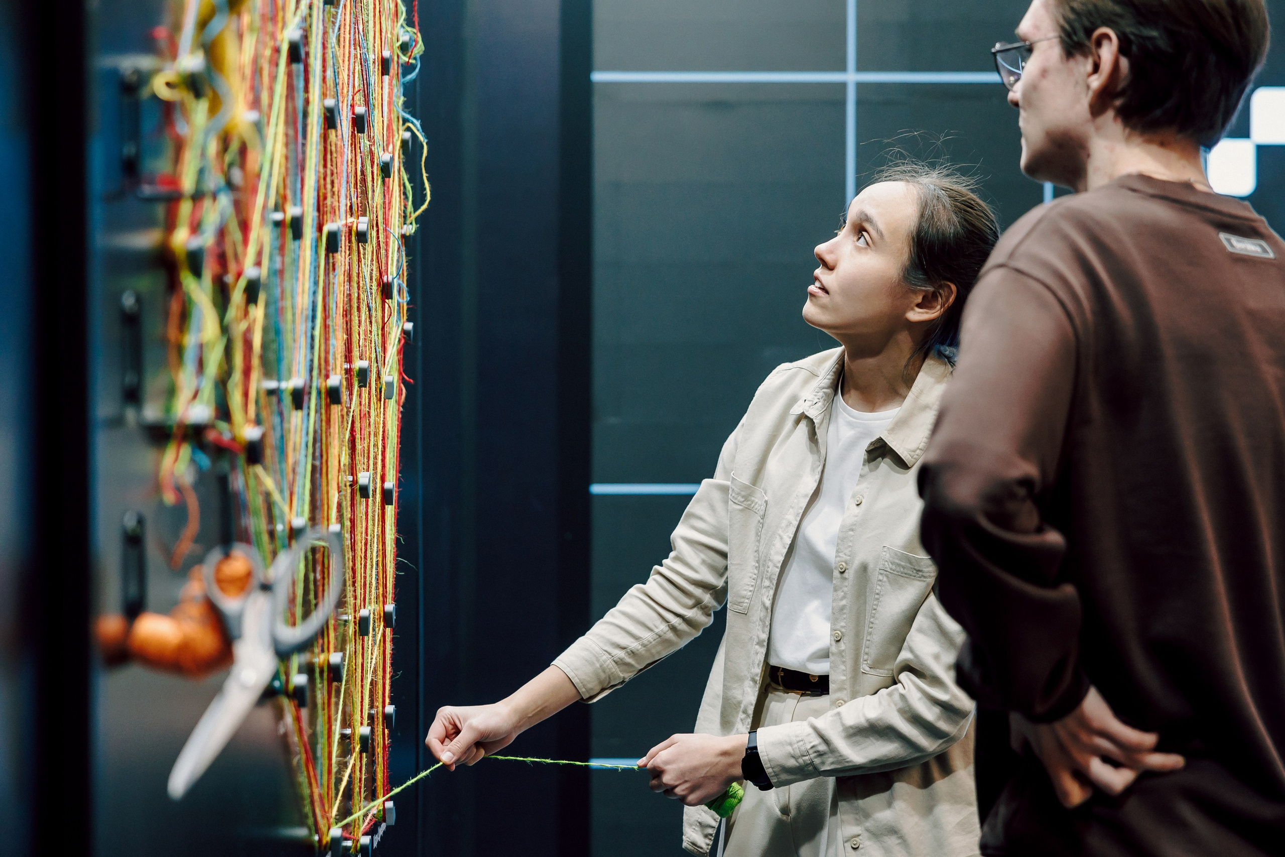 СКБ Контур — Форум будущего — Стенд. Лёшка Варзегов — фотограф