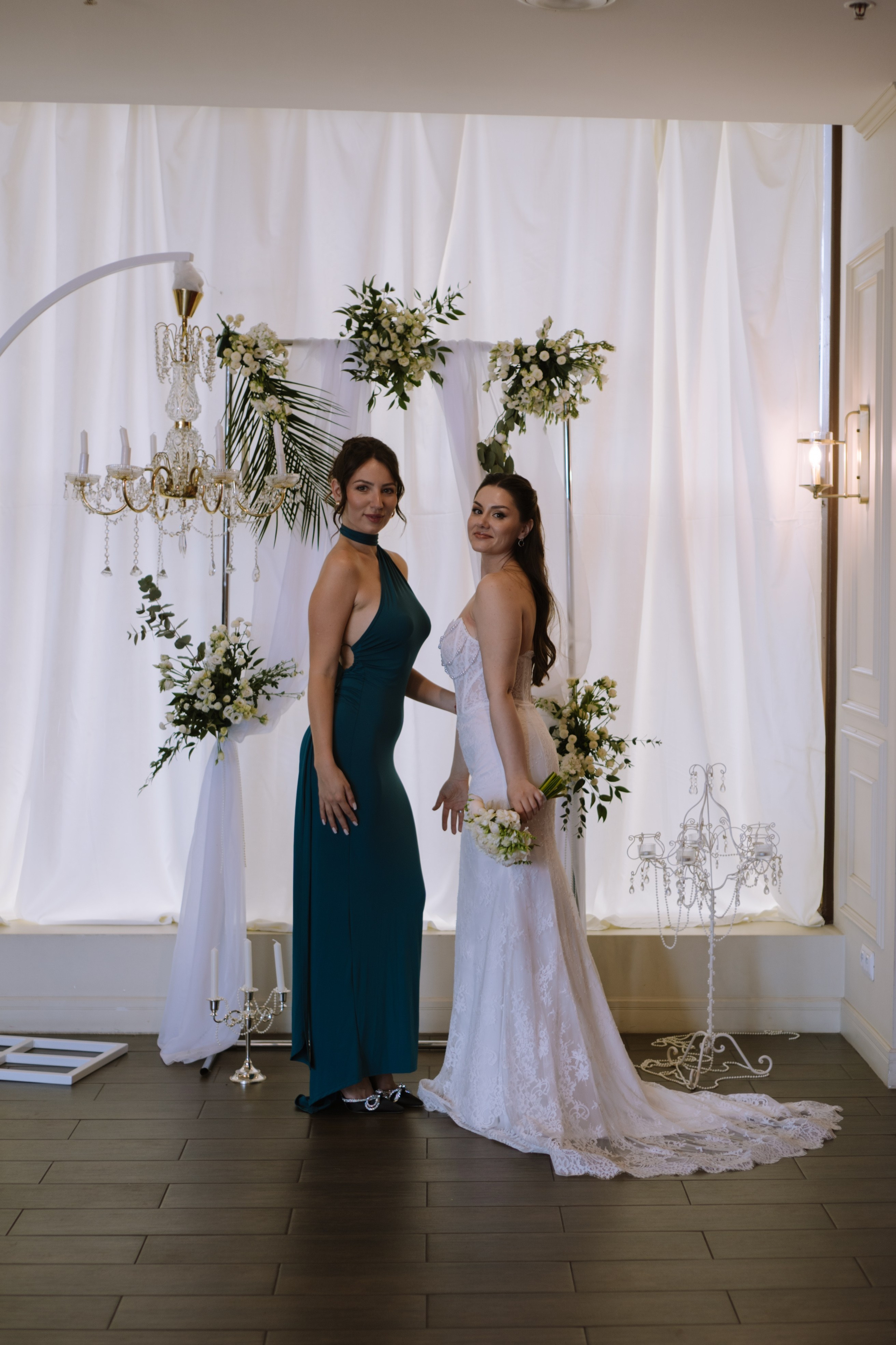 СВАДЕБНЫЙ БАНКЕТ НА ВЛАДИМИРСКОЙ В САНКТ-ПЕТЕРБУРГЕ (КАМЕРНАЯ СВАДЬБА). Профессиональный фотограф, Санкт-Петербург — Виктория Богомолова