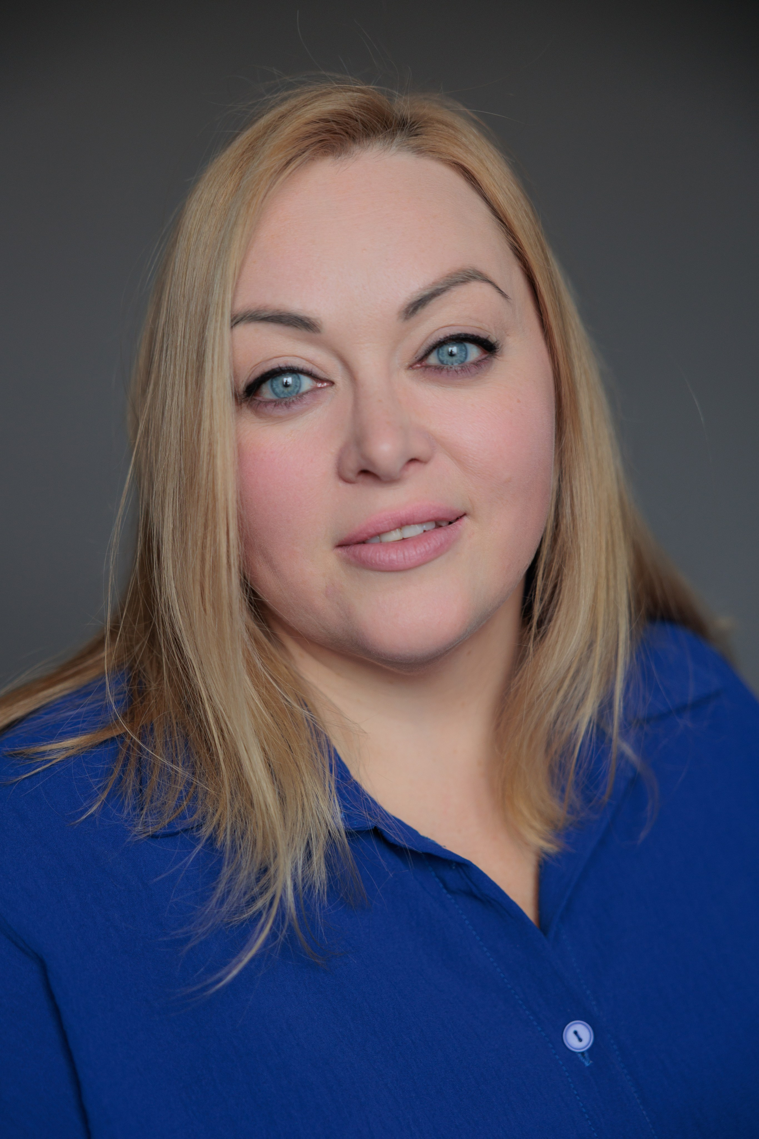 ОЛЕСЯ. Я фотограф из Москвы к Вашим услугам