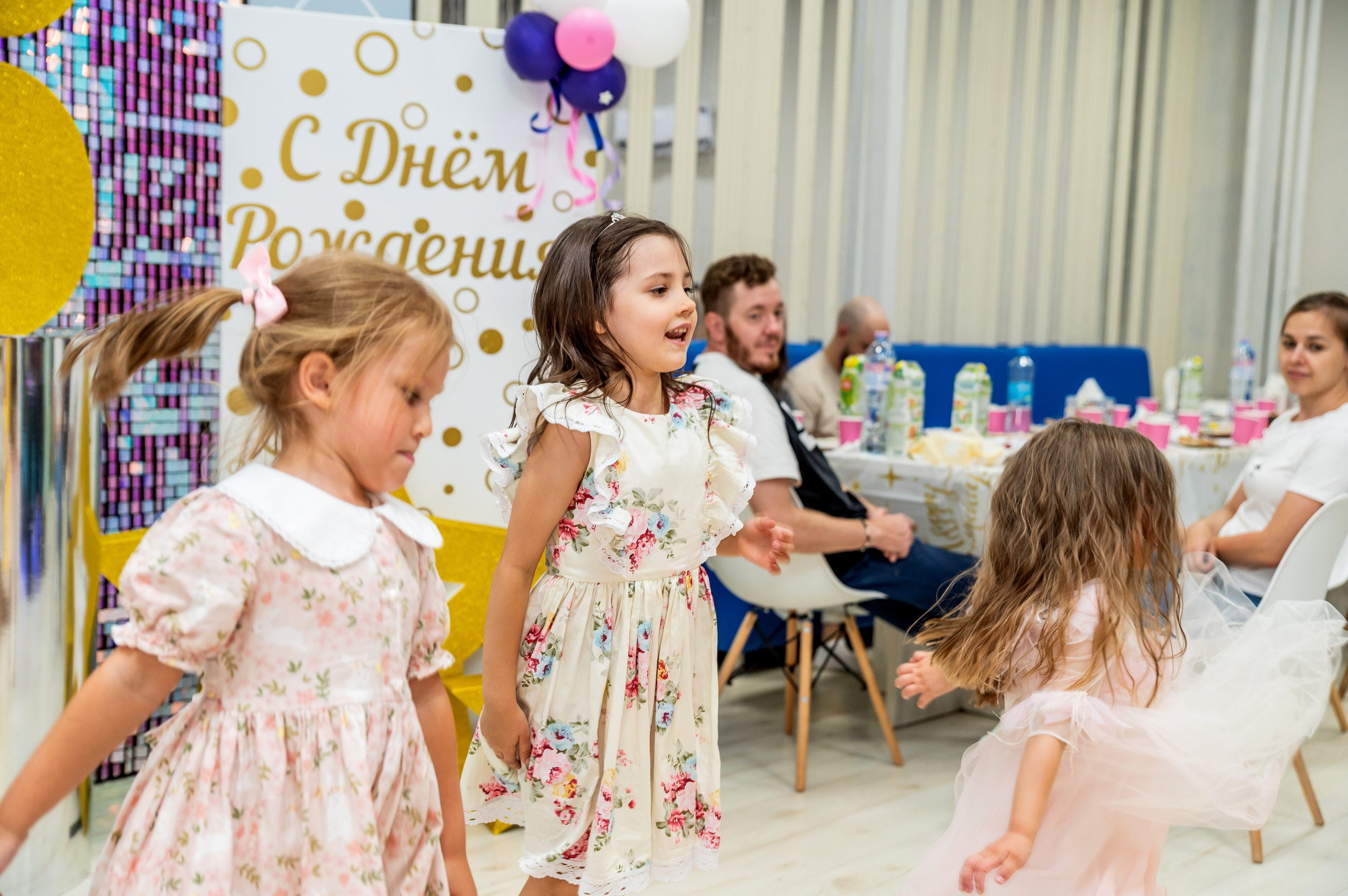 Игротека Ниндзя Кидс. Я Ольга Казанцева, фотографирую снимаю ваши киноистории и печатаю фото и цифровые портреты на холсте