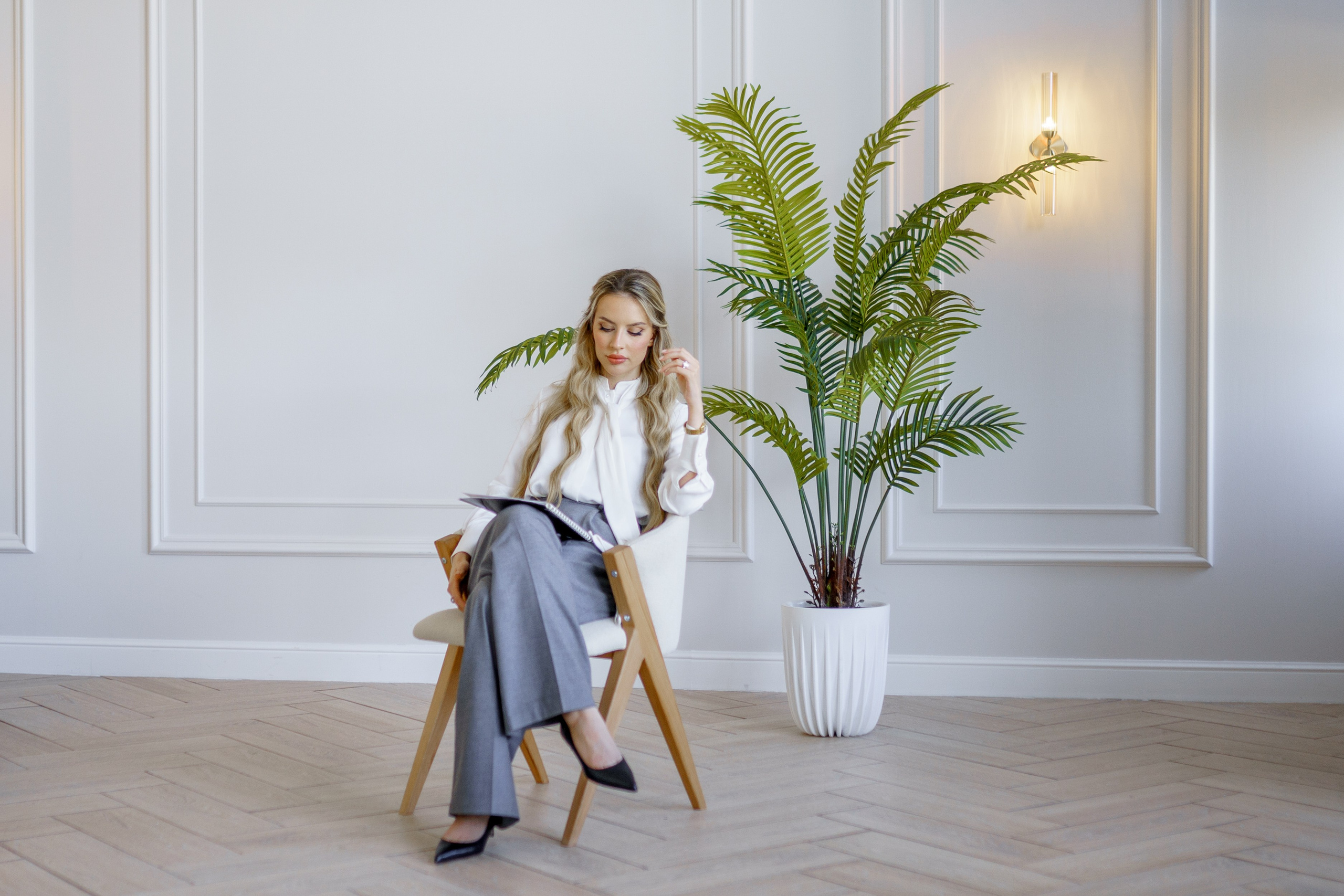 Женский бизнес портрет. Профессиональный фотограф Ковалева Олеся