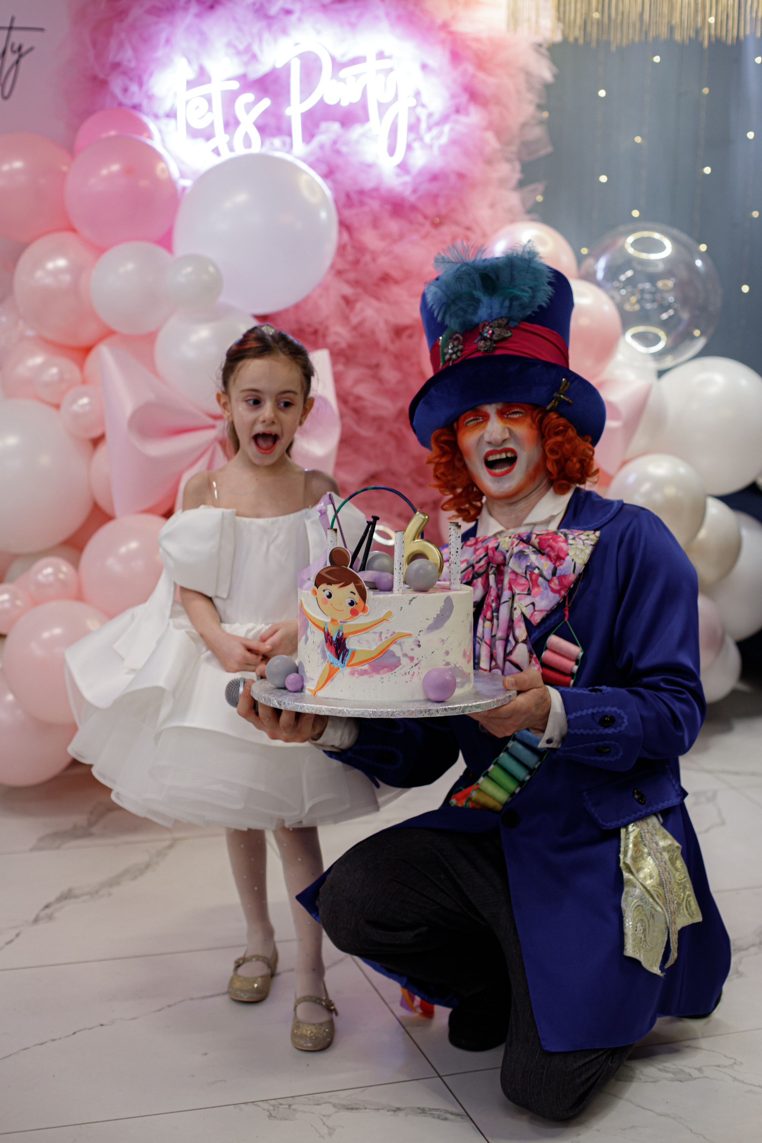 ASIA'S BIRTHDAY PARTY. Photokarish