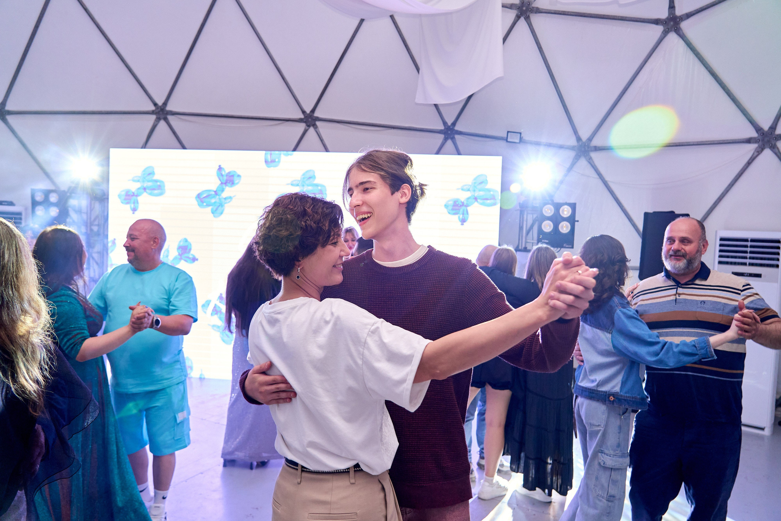 Дмитрий Страхов — репортажный фотограф Сургут. Дмитрий Страхов фотограф в Сургуте