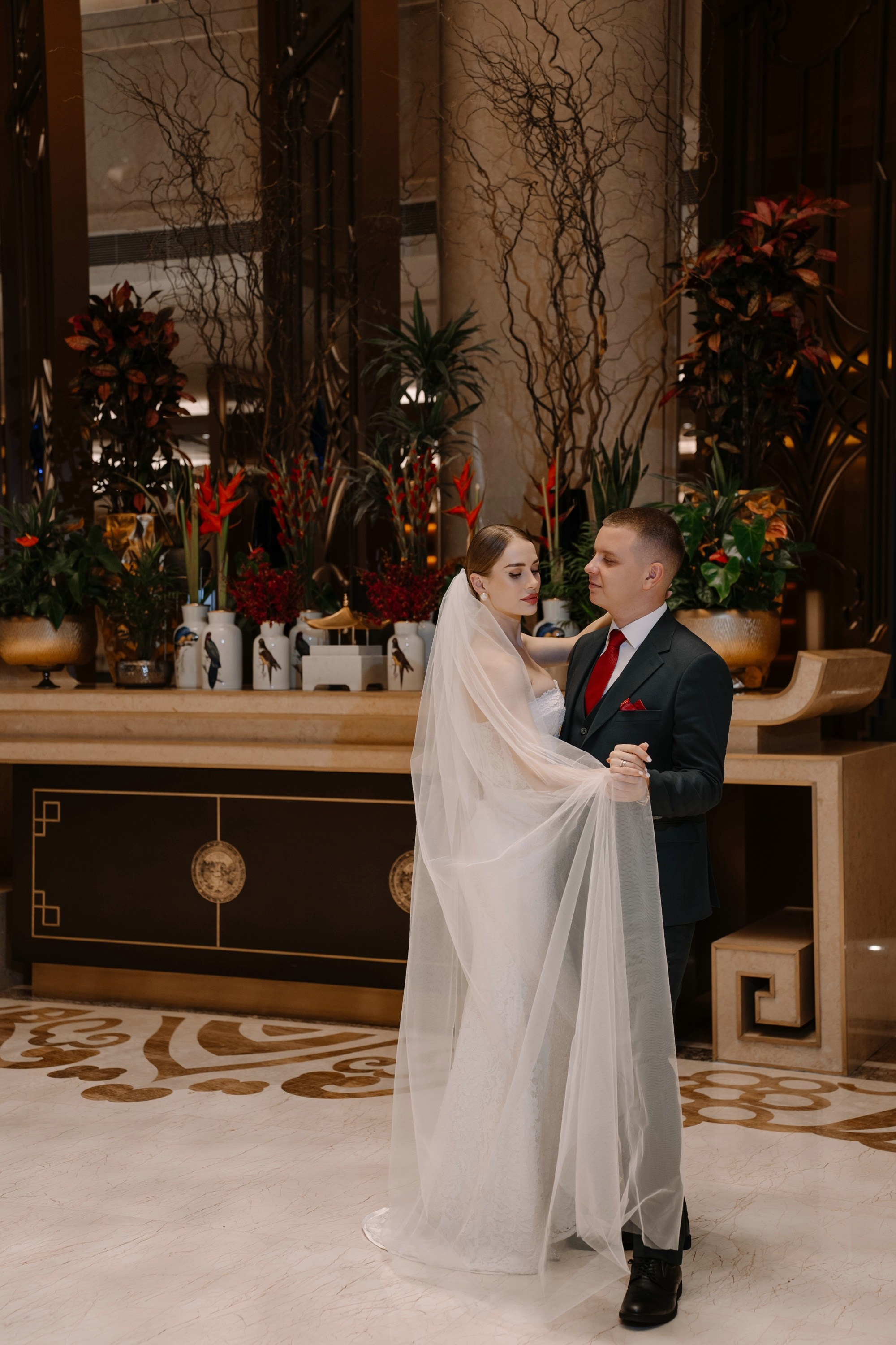 Свадебная фотосессия в Soluxe hotel Moscow. Свадебный и семейный фотограф в Москве Светлана Зоткина