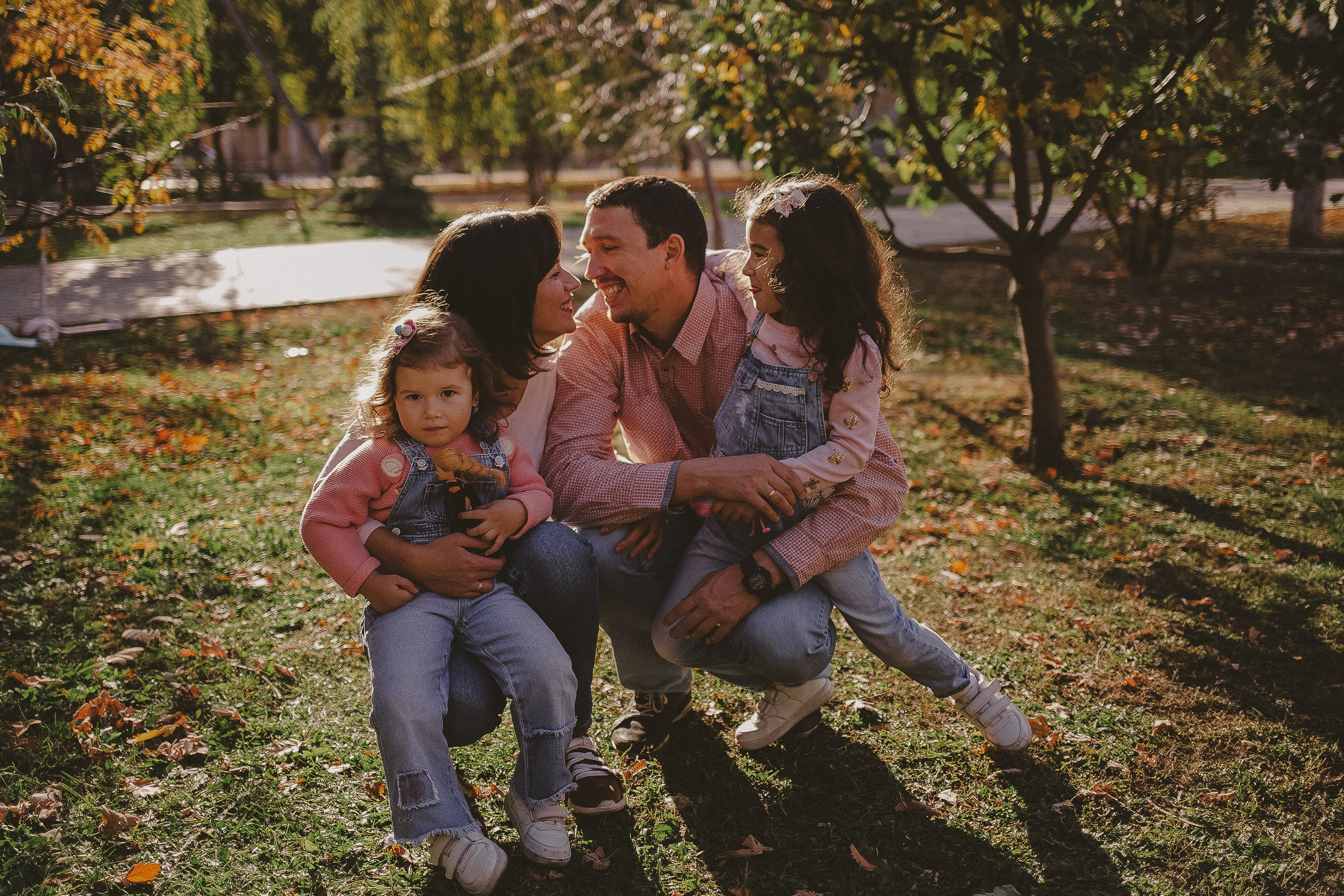 Зарина, Олег и дочки. Семейный фотограф в Самаре