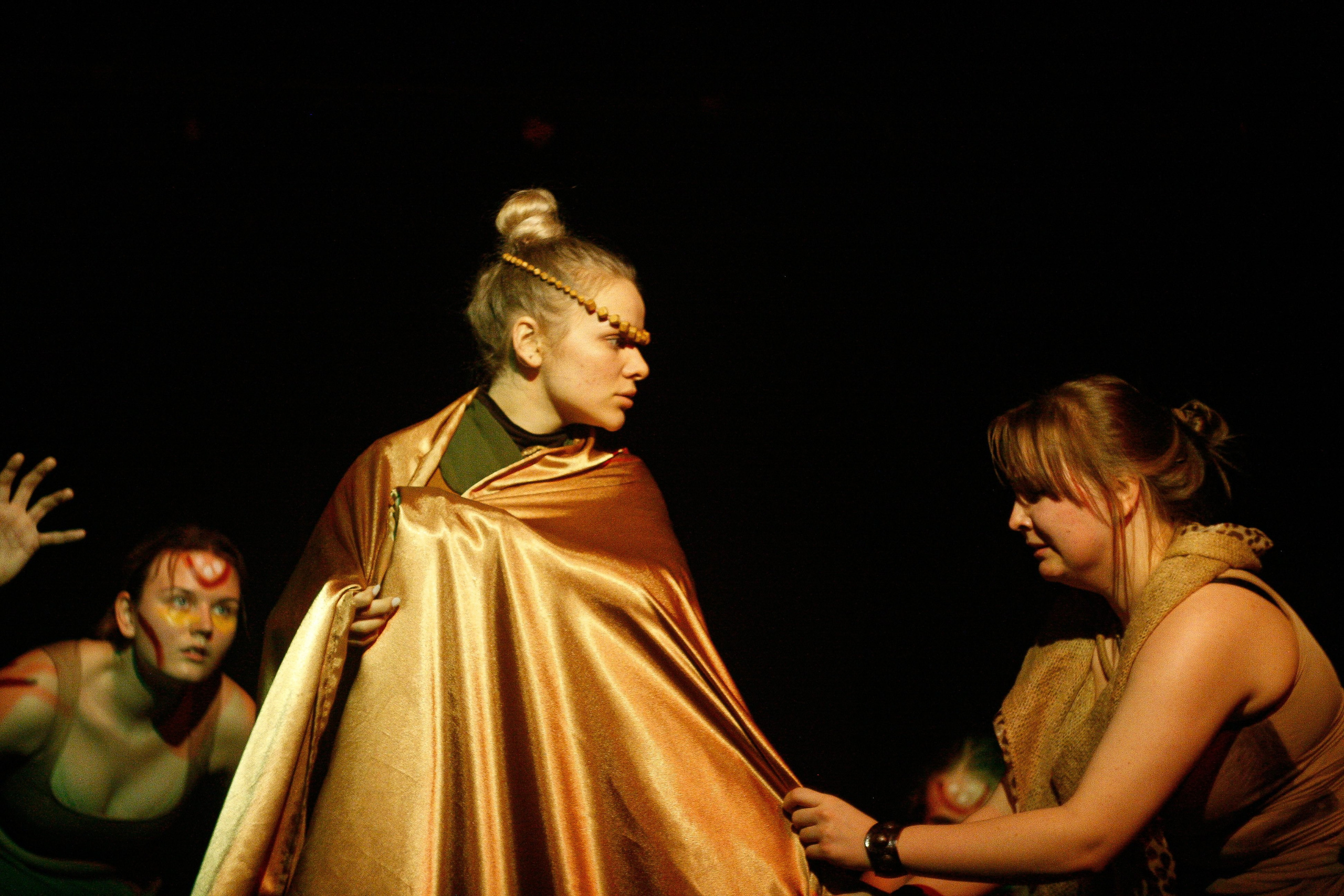 Показ ИСИ РТП 3 курс 2023 г. Портретный и художественный фотограф в Москве