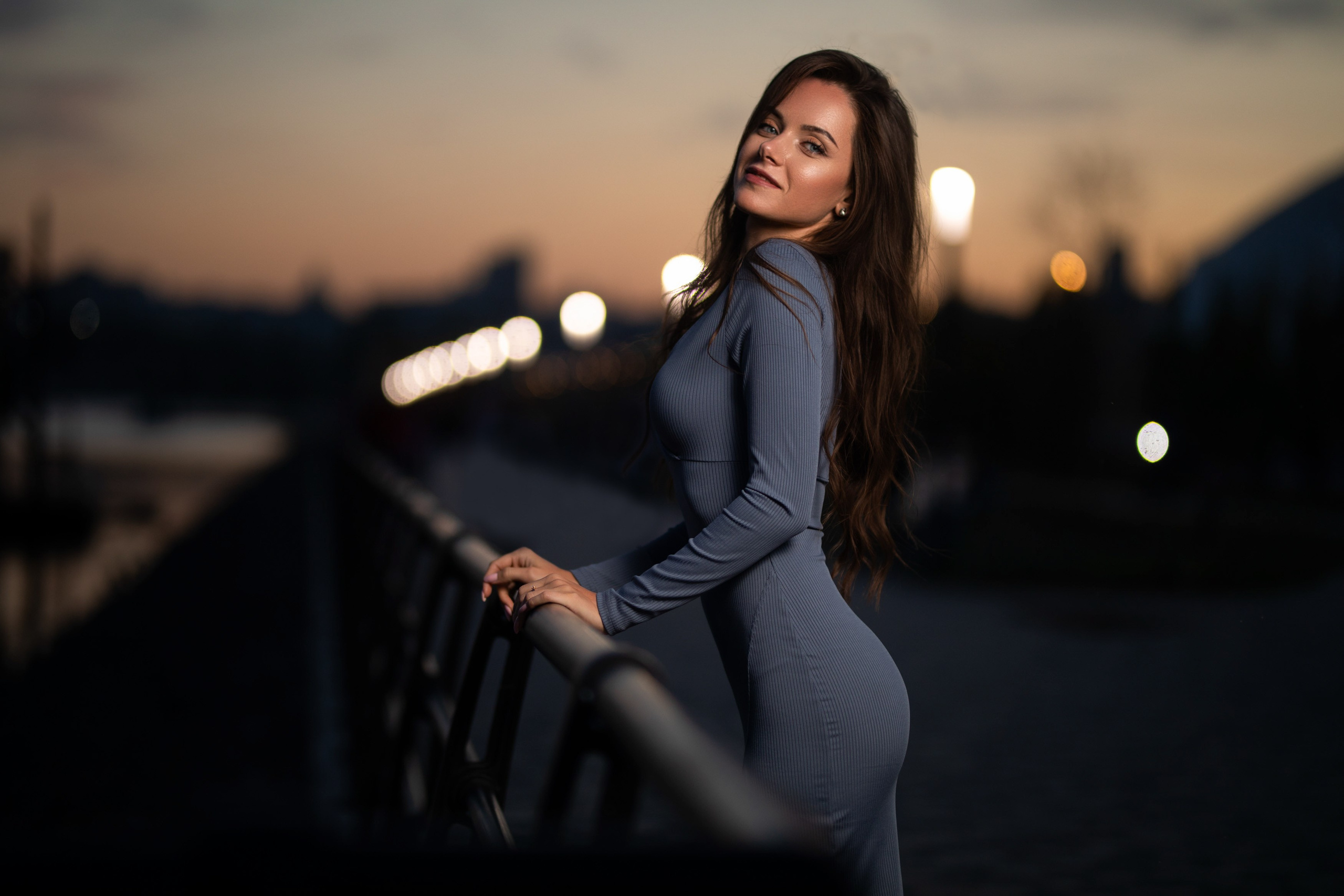 Вечерняя съемка с Екатериной на берегу реки в формате для «себя»