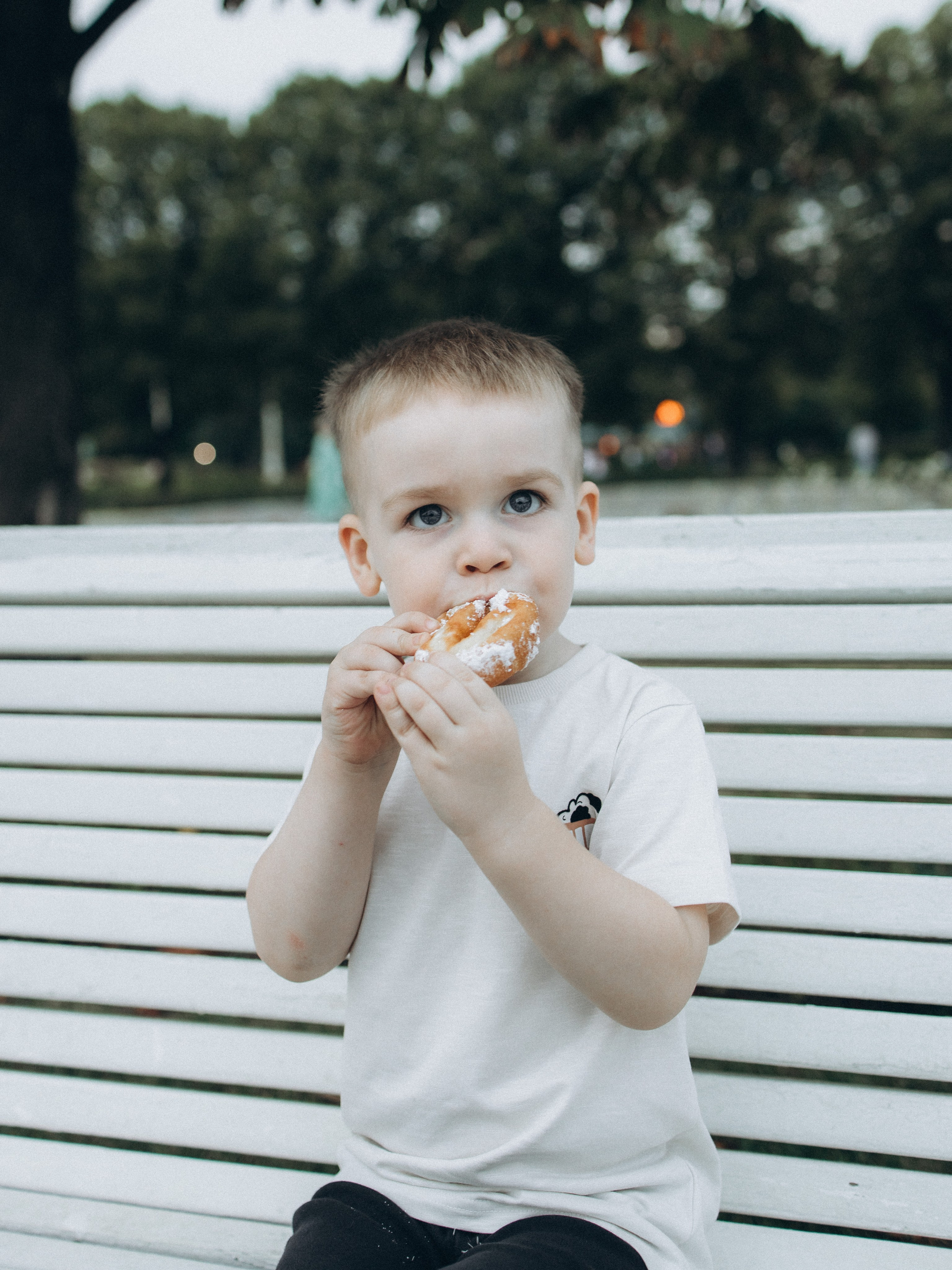 Мама и сын. Осенняя прогулка. Фотограф Дарья Соколовская