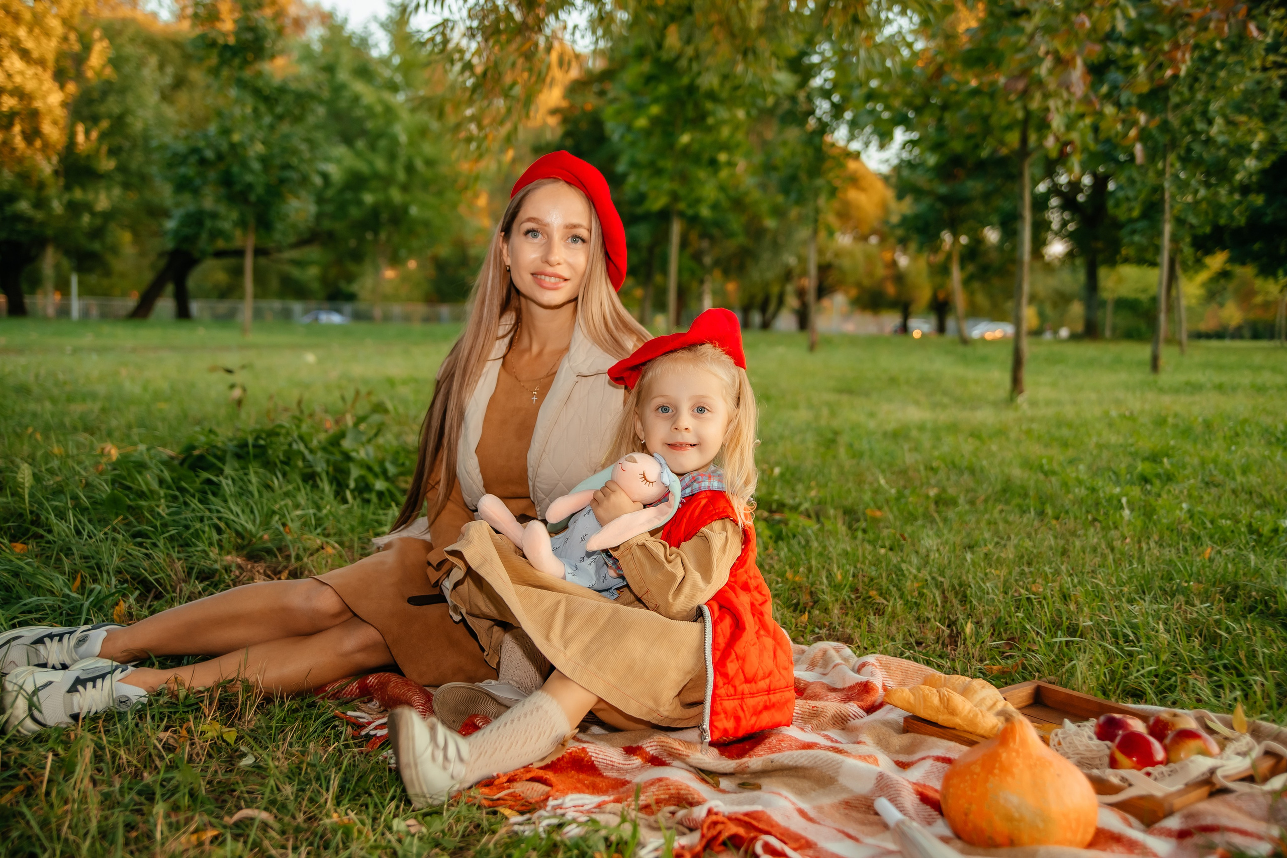 Фотопленэр в осеннем парке. Elena Sova — семейный и женский фотограф в Санкт-Петербурге