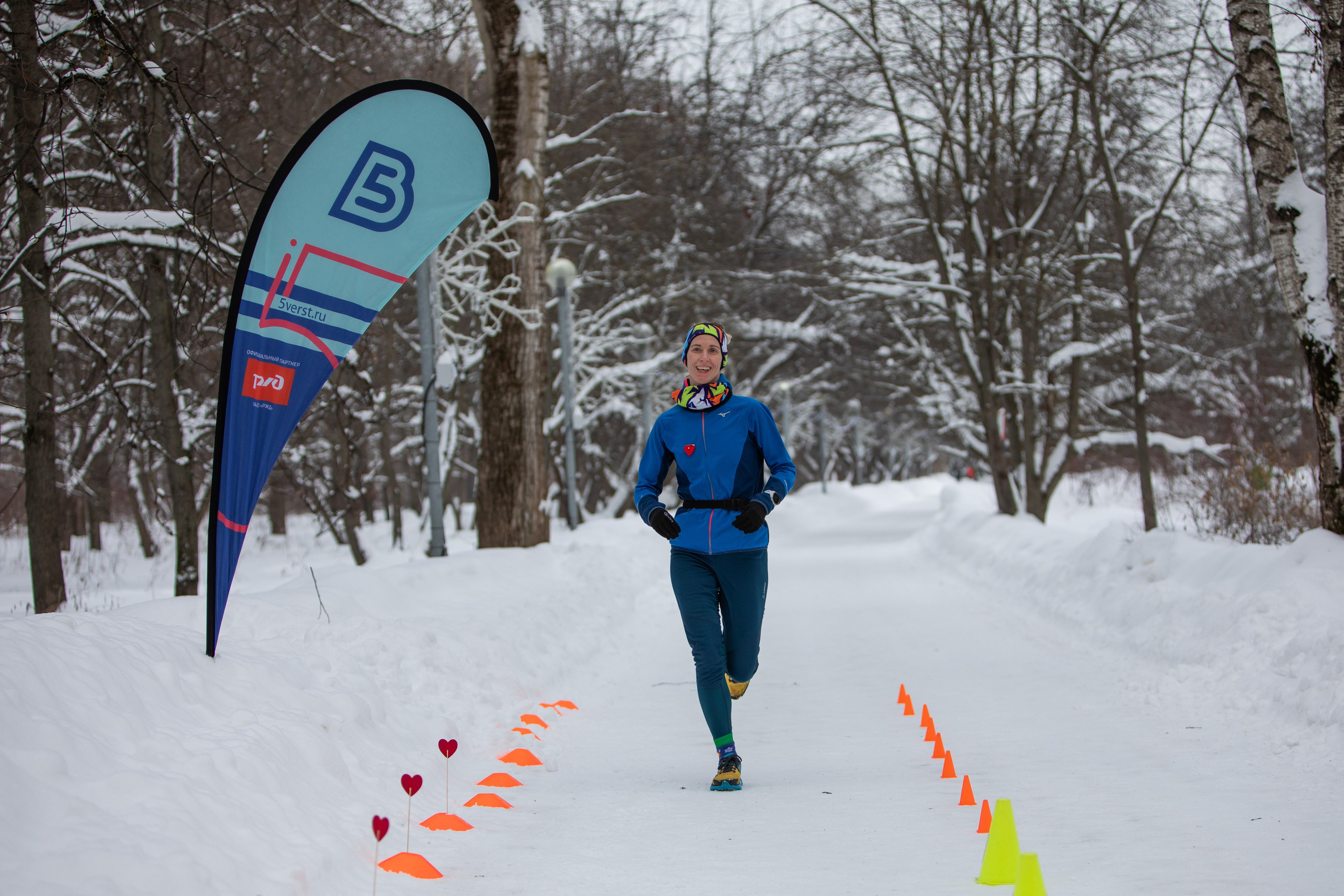5 вёрст в Тушино, День влюбленных, 91 забег, 17 февраля 2024 г. Фотограф Сергей Ловкий