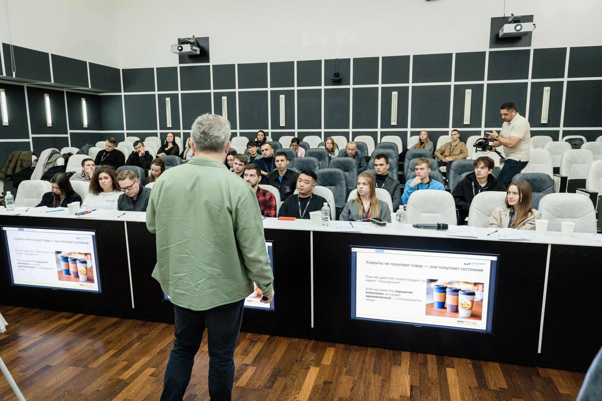 Социальное. Детский фотограф видеограф в Хабаровске Михаил Орлов