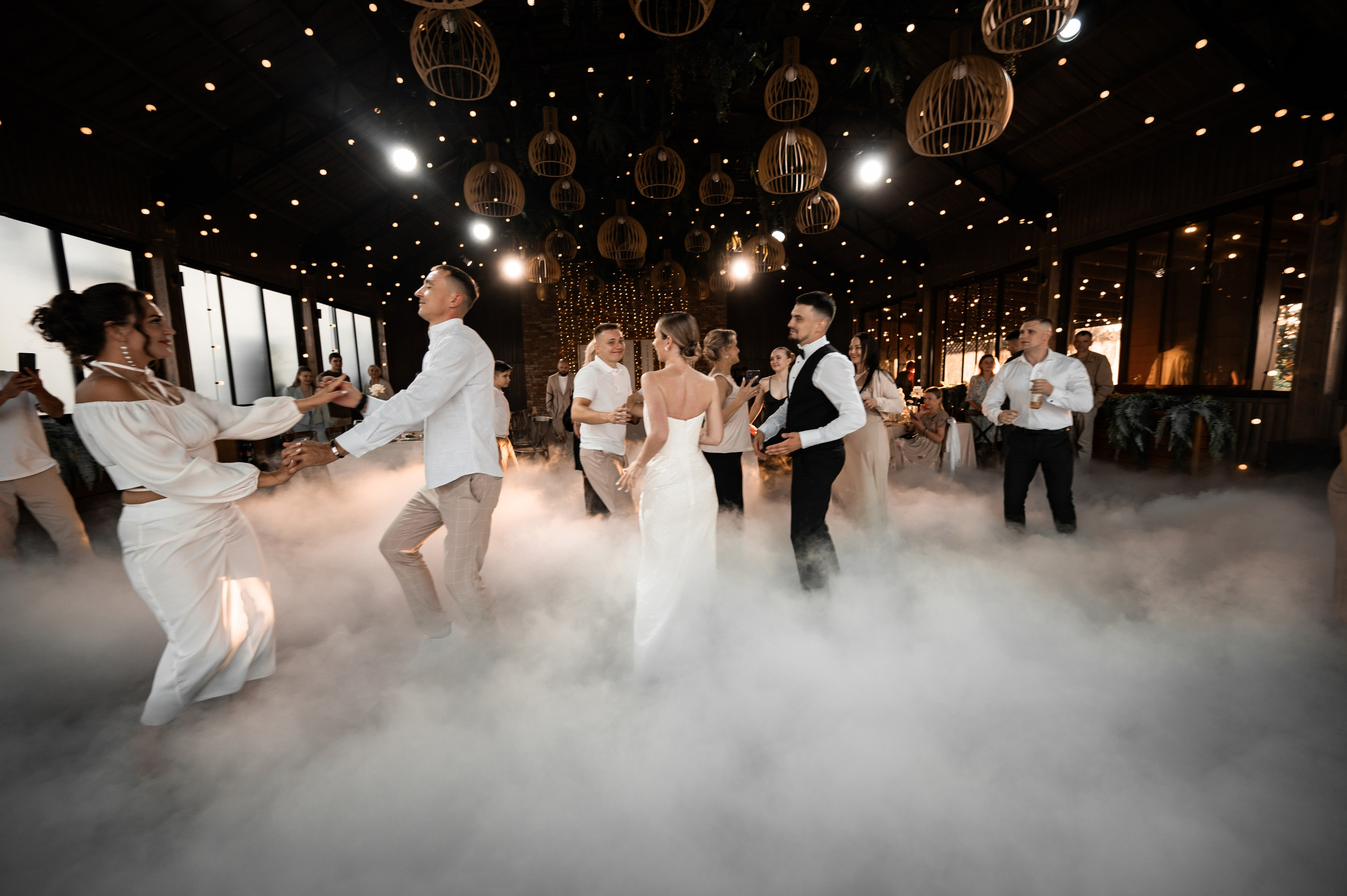 2024. Богдан и Ирина. Свадебный и семейный фотограф в Москве и Европе Евгения Амелина