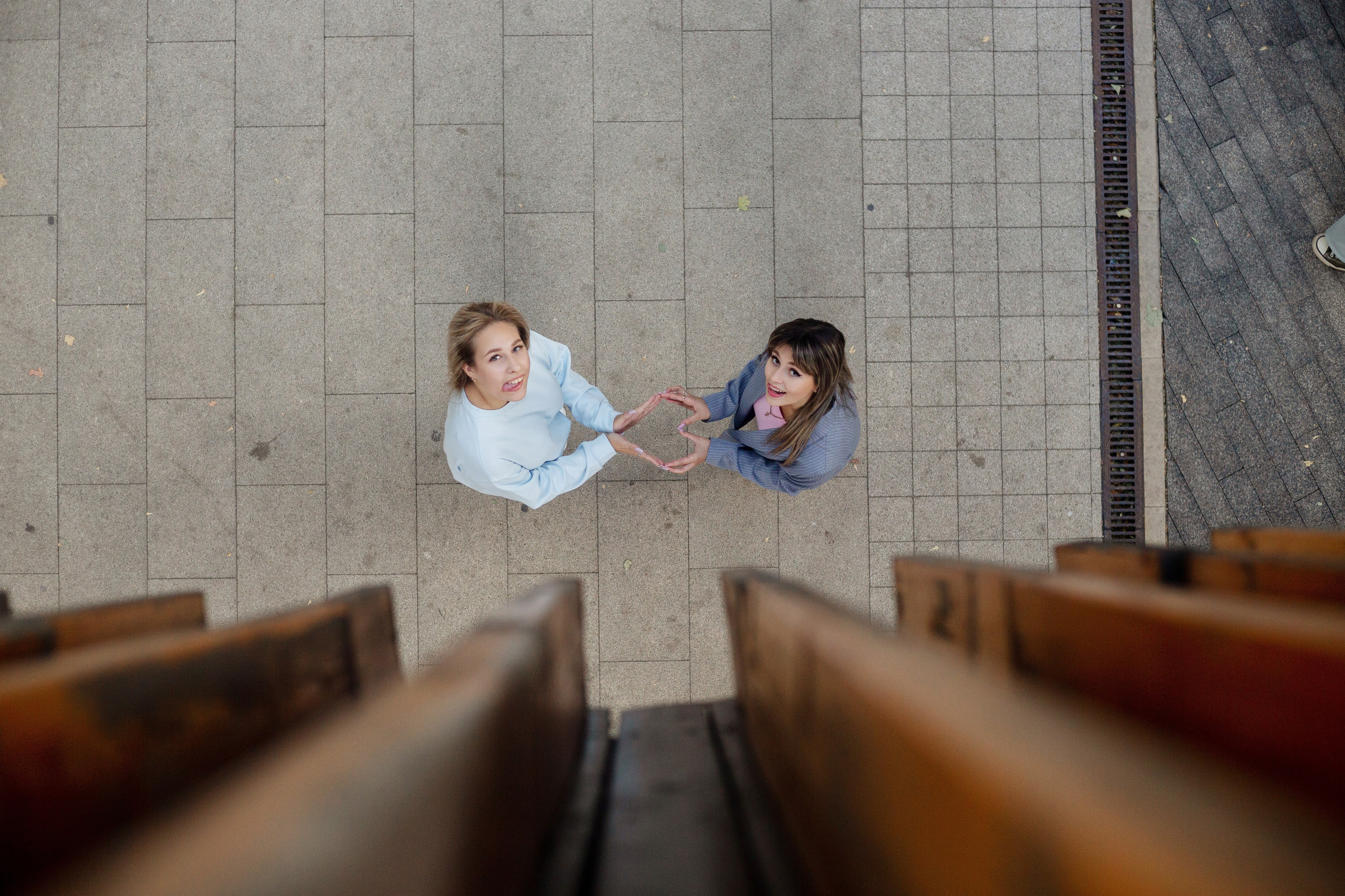 Прогулка. Выпускные альбомы Воронеж " СОКОЛ фото»