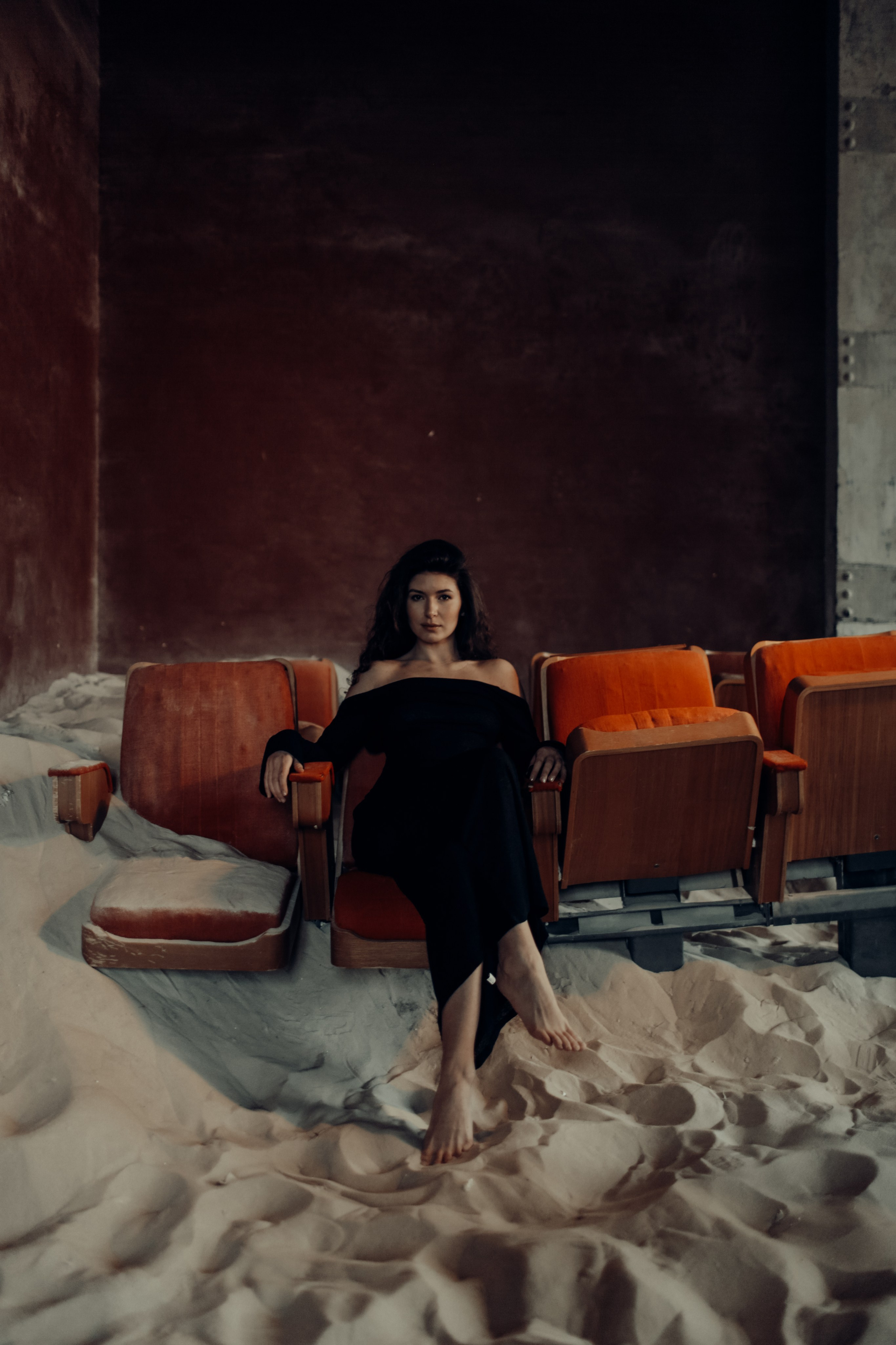 Александра. Главная