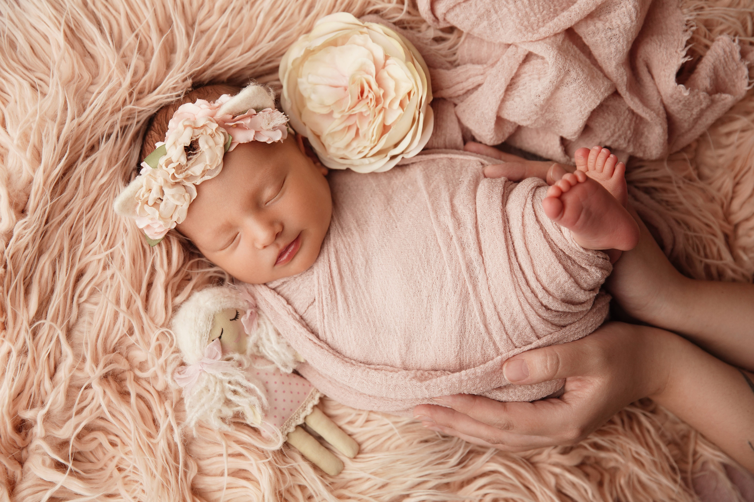 Девочки. Фотограф новорожденных. Семейный и детский фотограф в городе Сургуте