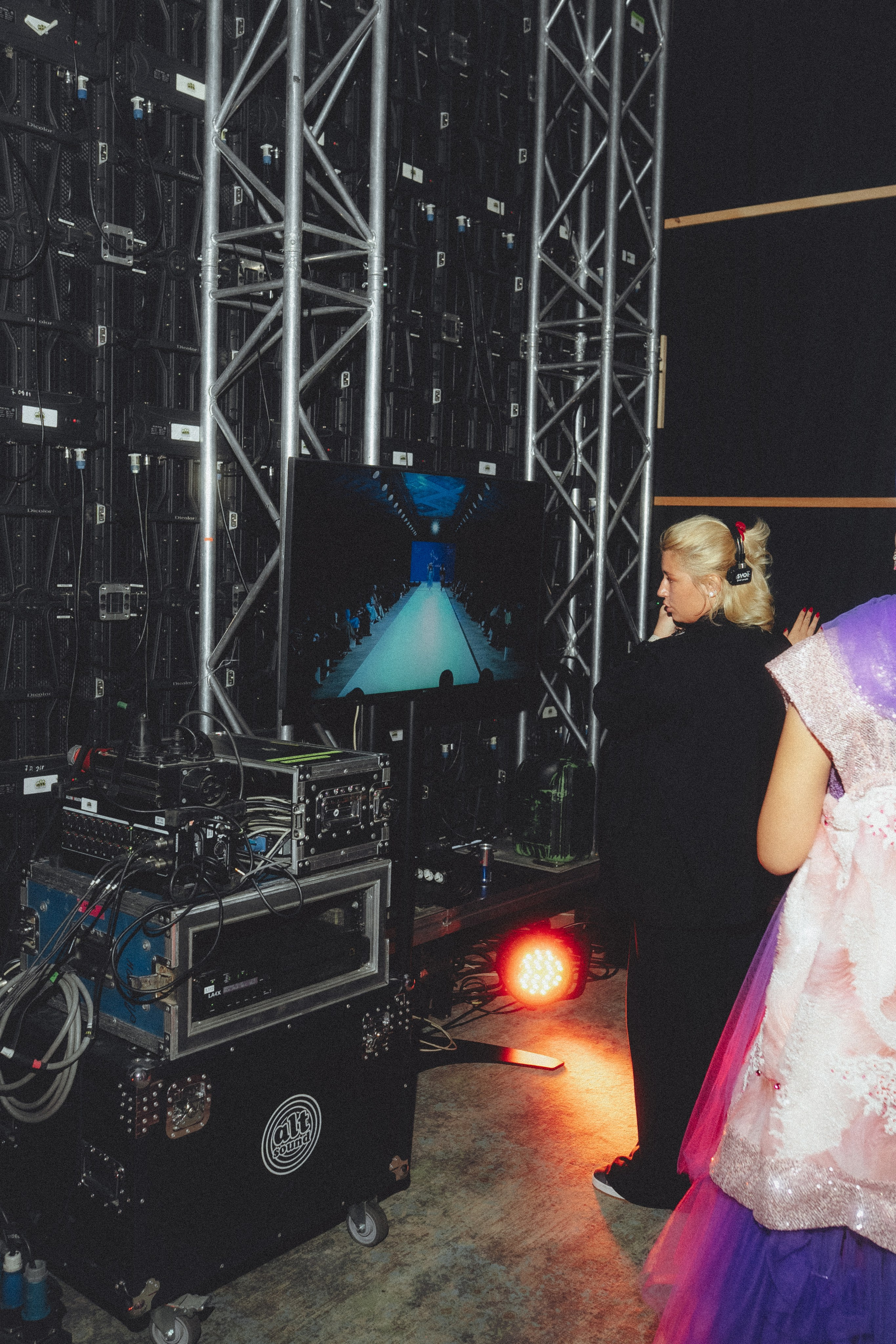 EFW_1_BACKSTAGE_ZONE_23.10.25