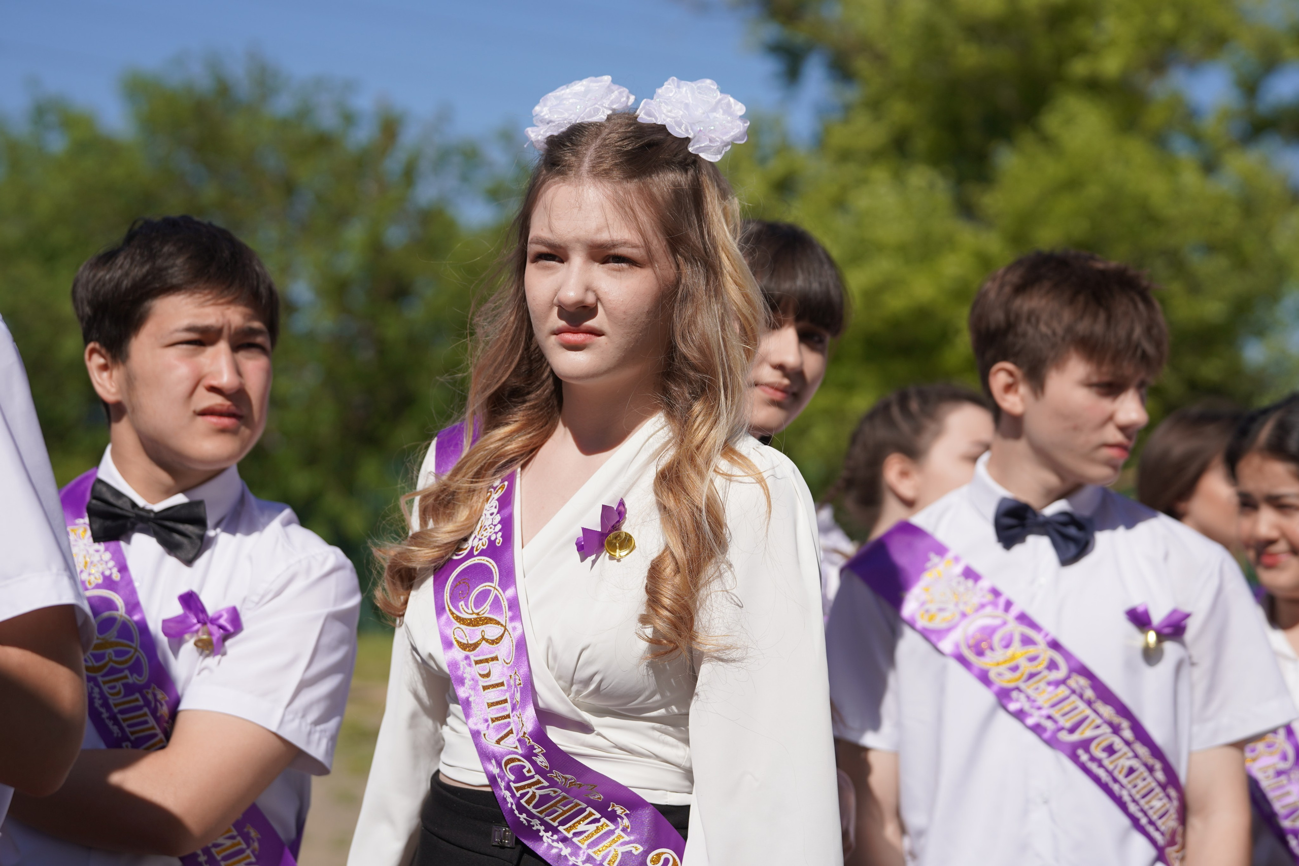 Последний звонок. MEMENTO.Выпускные альбомы, школьные, юбилейные и другие книги. Ростов-на-Дону