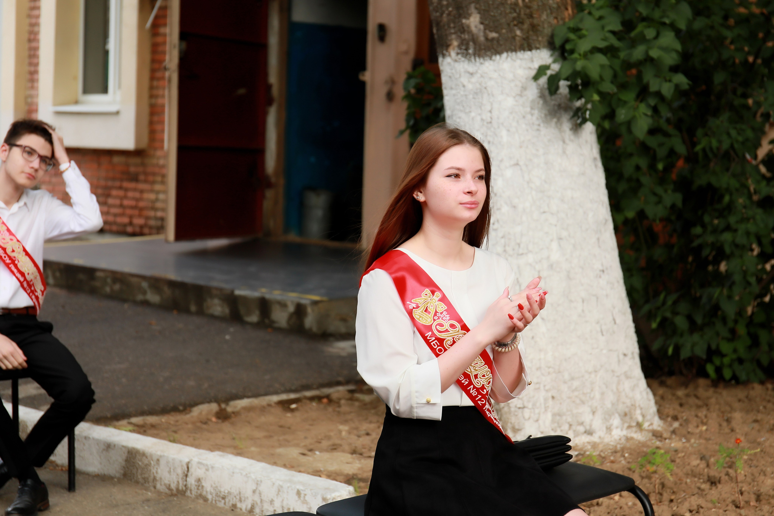 Вручение аттестатов (12 лицей). Детский семейный фотограф Краснодар