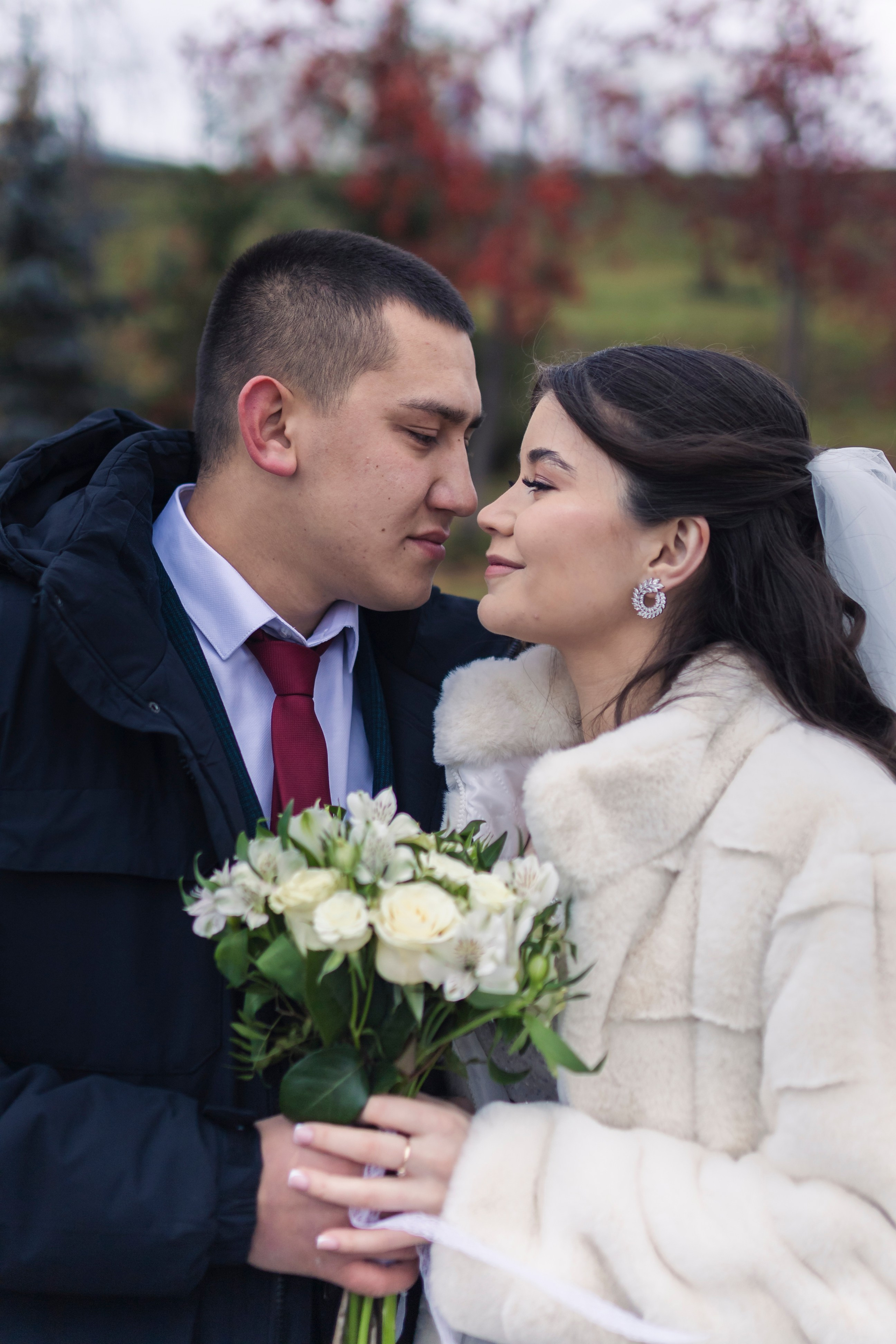 Жених и невеста свадебный портрет 