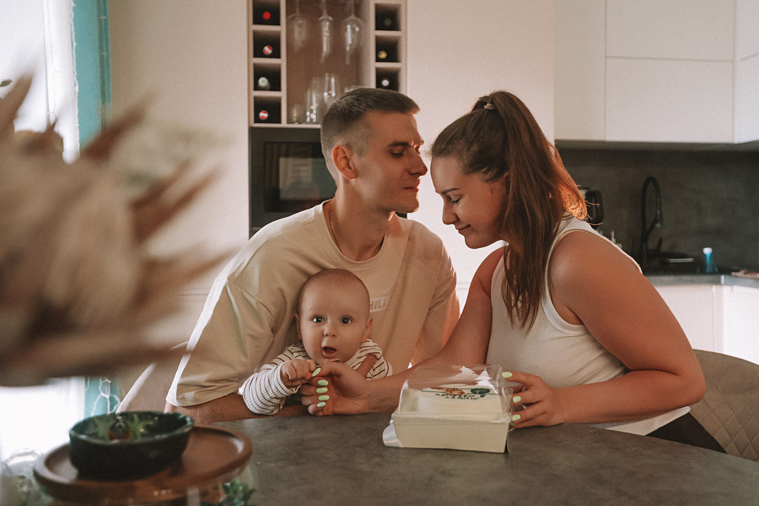 Мише 8 месяцев. Семейный фотограф Тюмень, фотограф на роды Салмина Мария