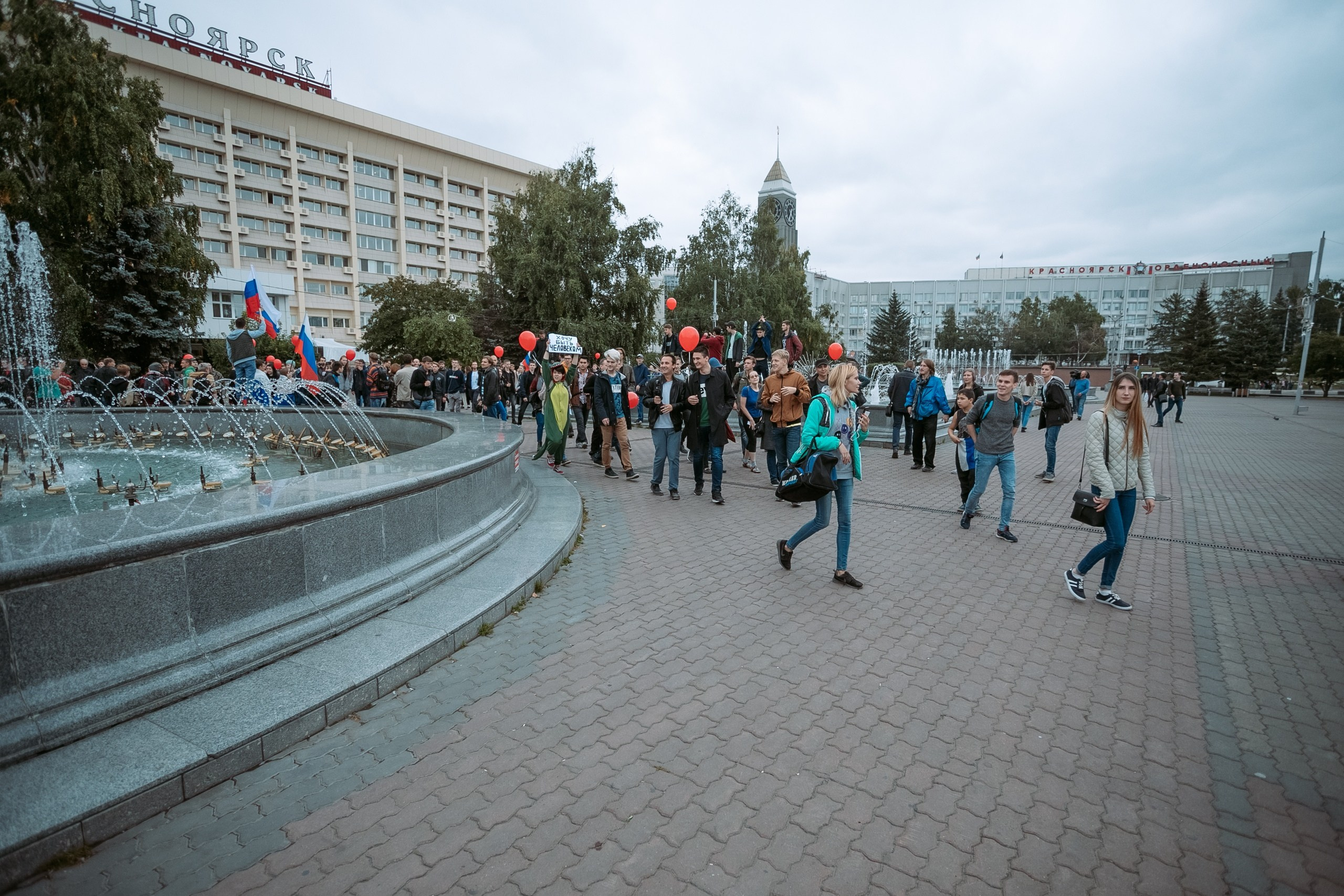 Попади на ТНТ @ Театральная площадь. Репортажный фотограф Максим Полянский. Москва, Санкт-Петербург, Красноярск