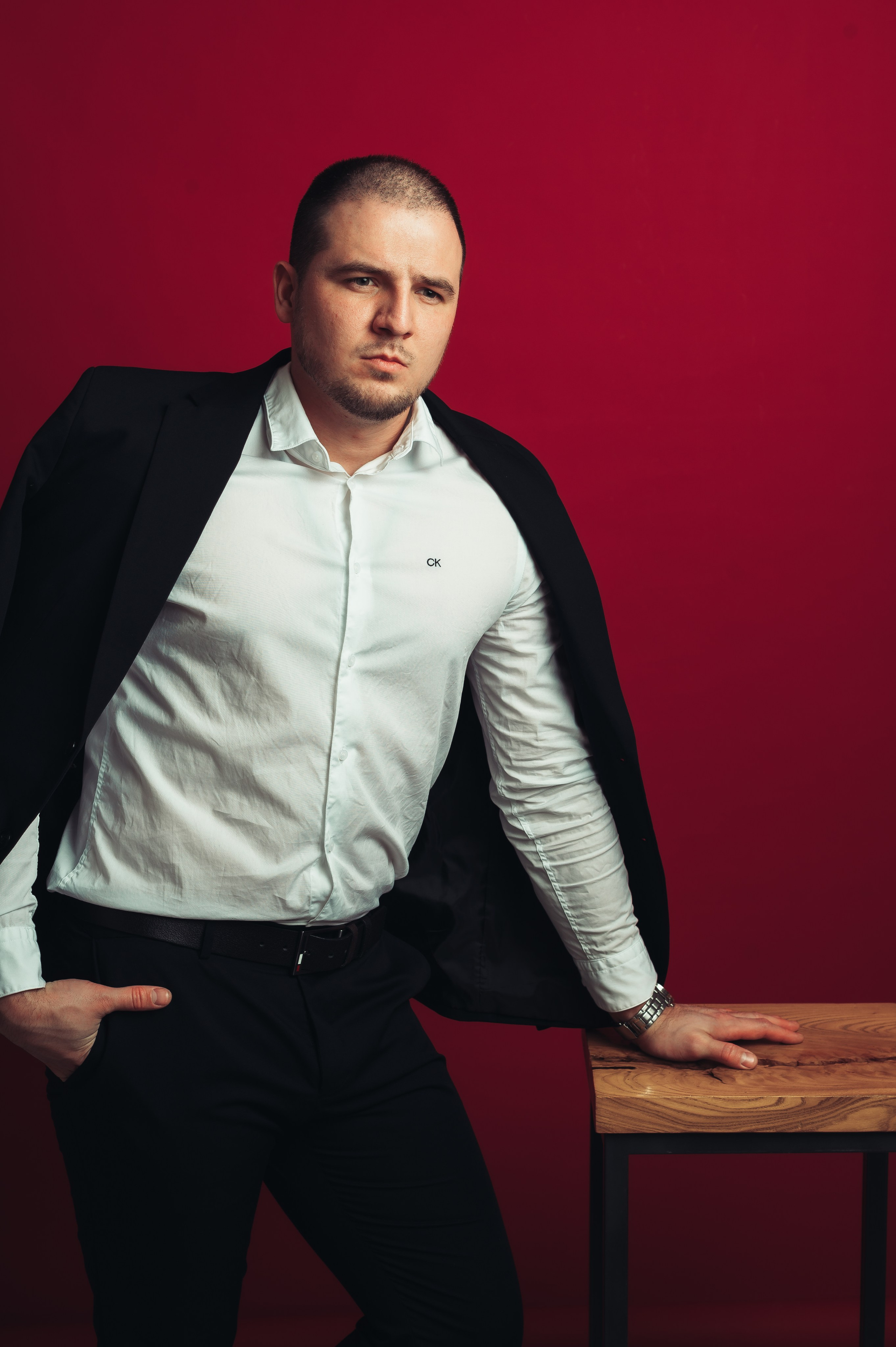 Никита Пустовалов — портретная съёмка. Иван Кубик — фотограф и видеограф