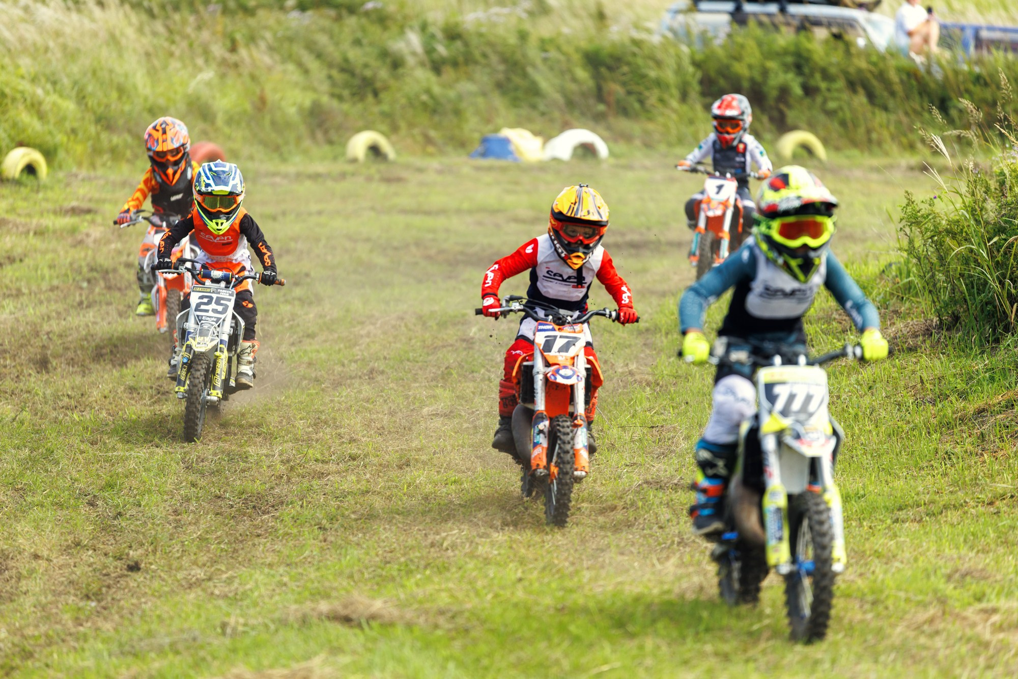 Мотокросс 2025. Андрей Кровлин — фотограф в Славянке