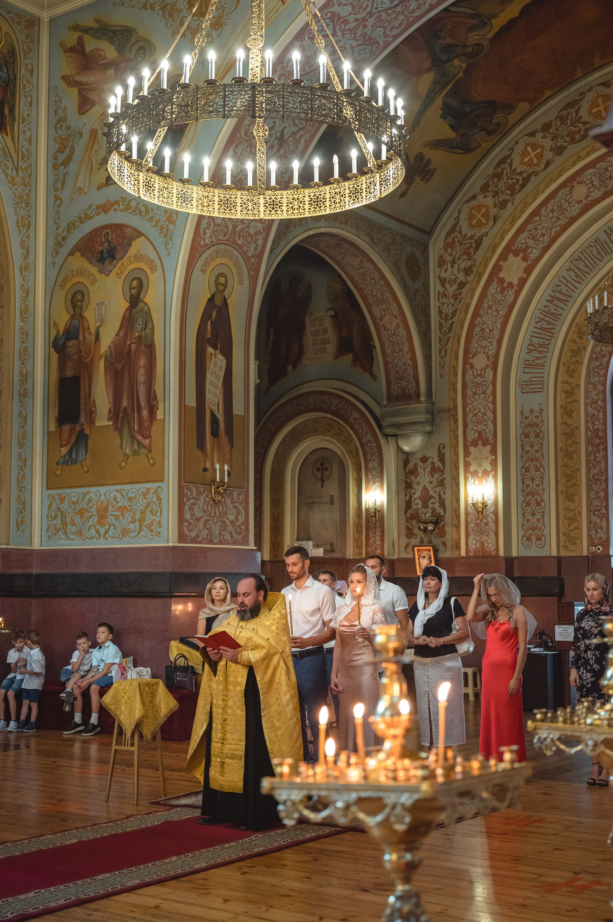 Фотограф на таинство венчания в Краснодаре. Фотограф и видеограф на крещение, венчание, Краснодар
