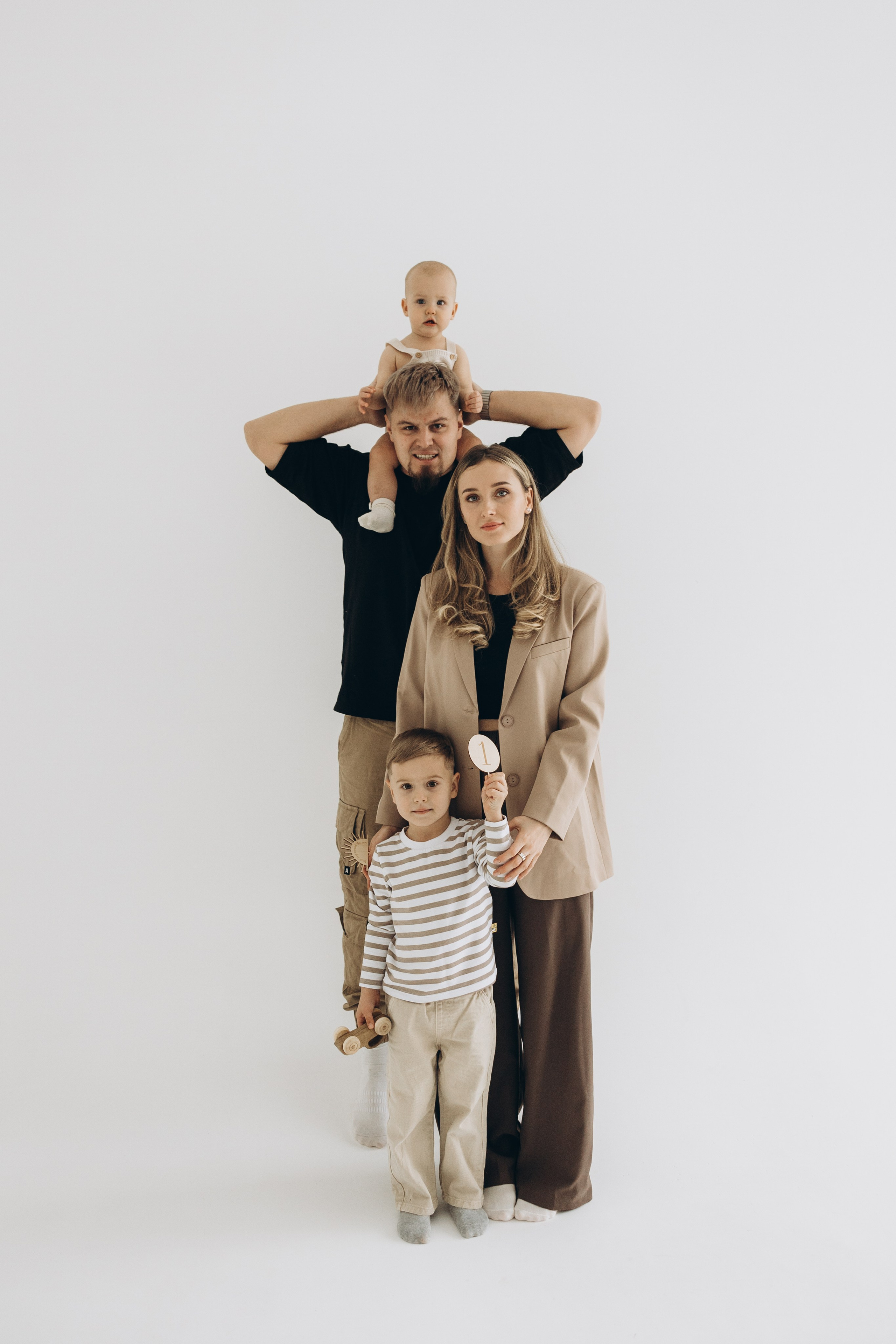 Дарья, Кирилл, Давид и Богдан. Семейный фотограф в Москве Виктория Ястребинская