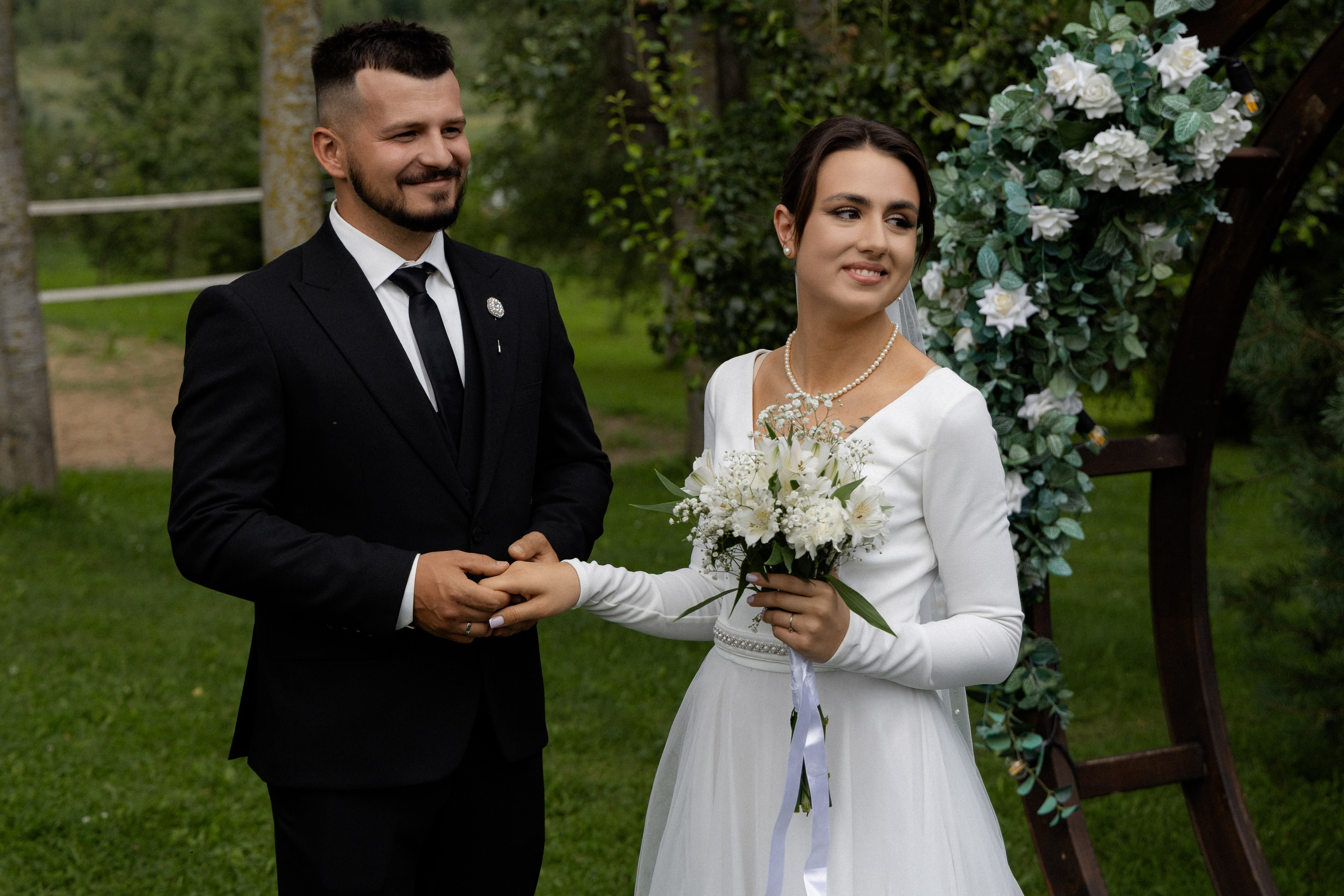 Свадебная фотосессия в агроусадьбе Лабодянка в Минске. Свадебный фотограф в Минске/Беларуси Сергей Спиридонов