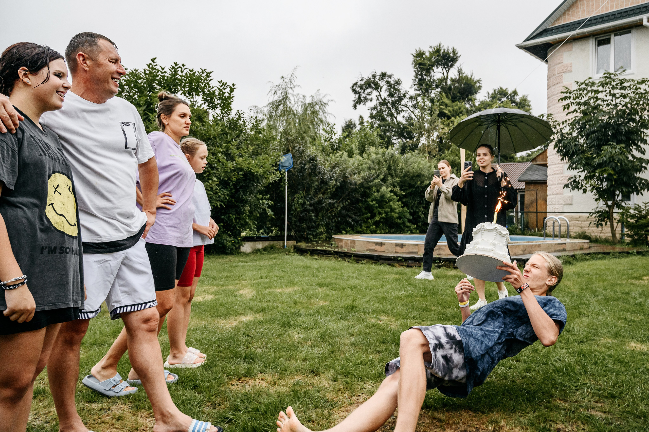 Ника. Пенная вечеринка с бассейном. Фотограф Владивосток. Игорь Кирсанов