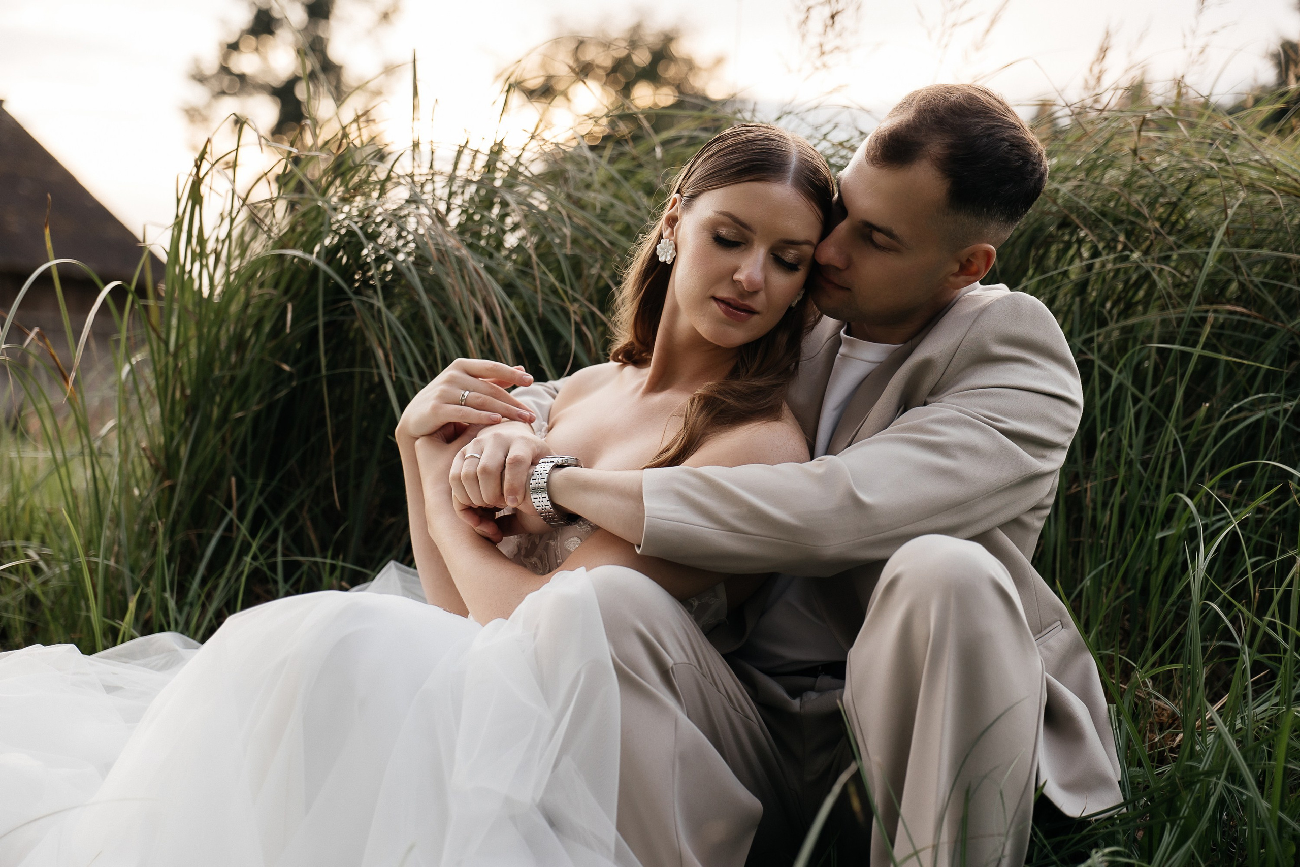 Свадьбная фотосессия в деревенской атмосфере. Свадебный и семейный фотограф Виолетта Сидельникова. Краснодар, Россия, Беларусь, Европа