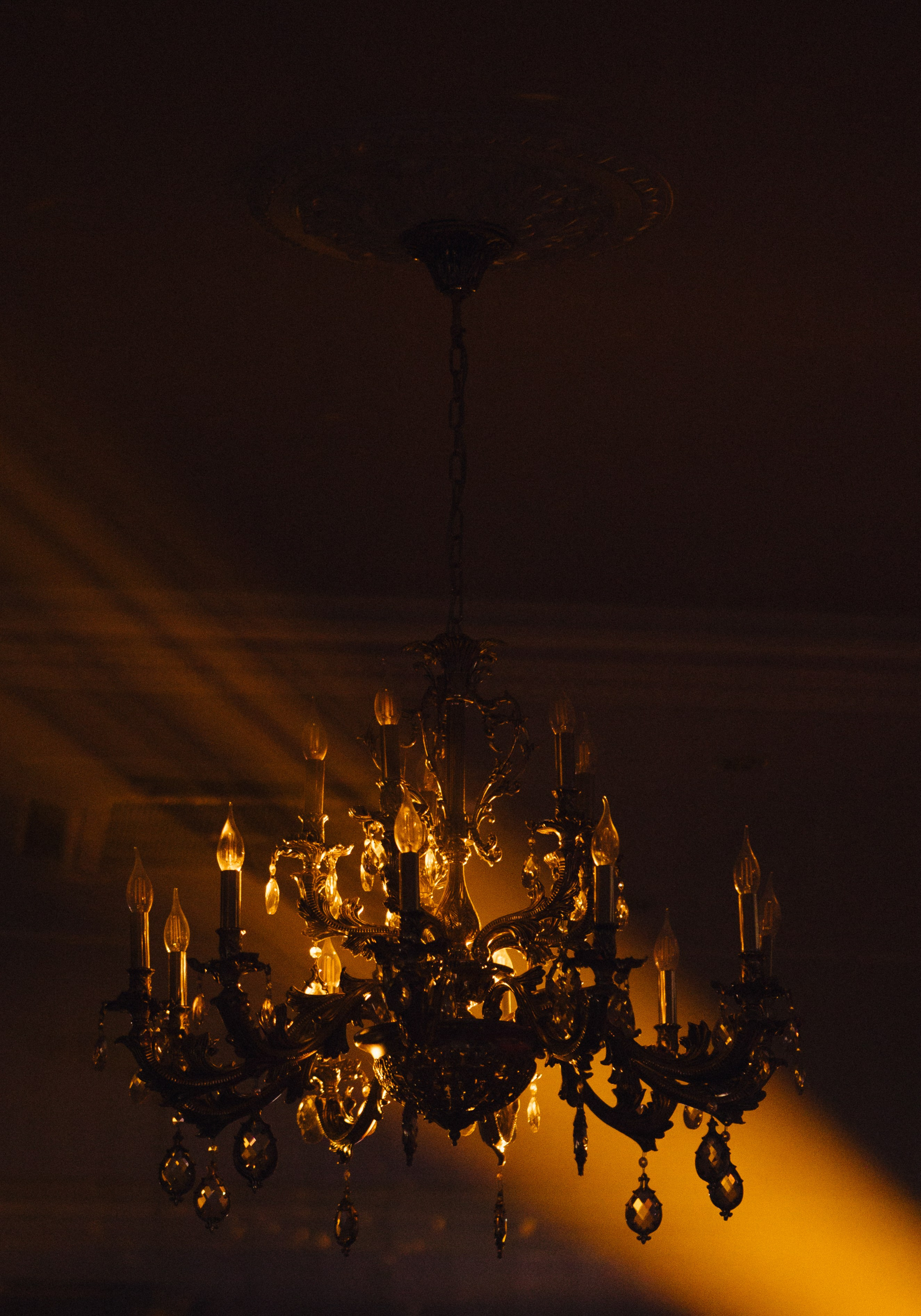 От любви есть только одно средство: любить ещё больше