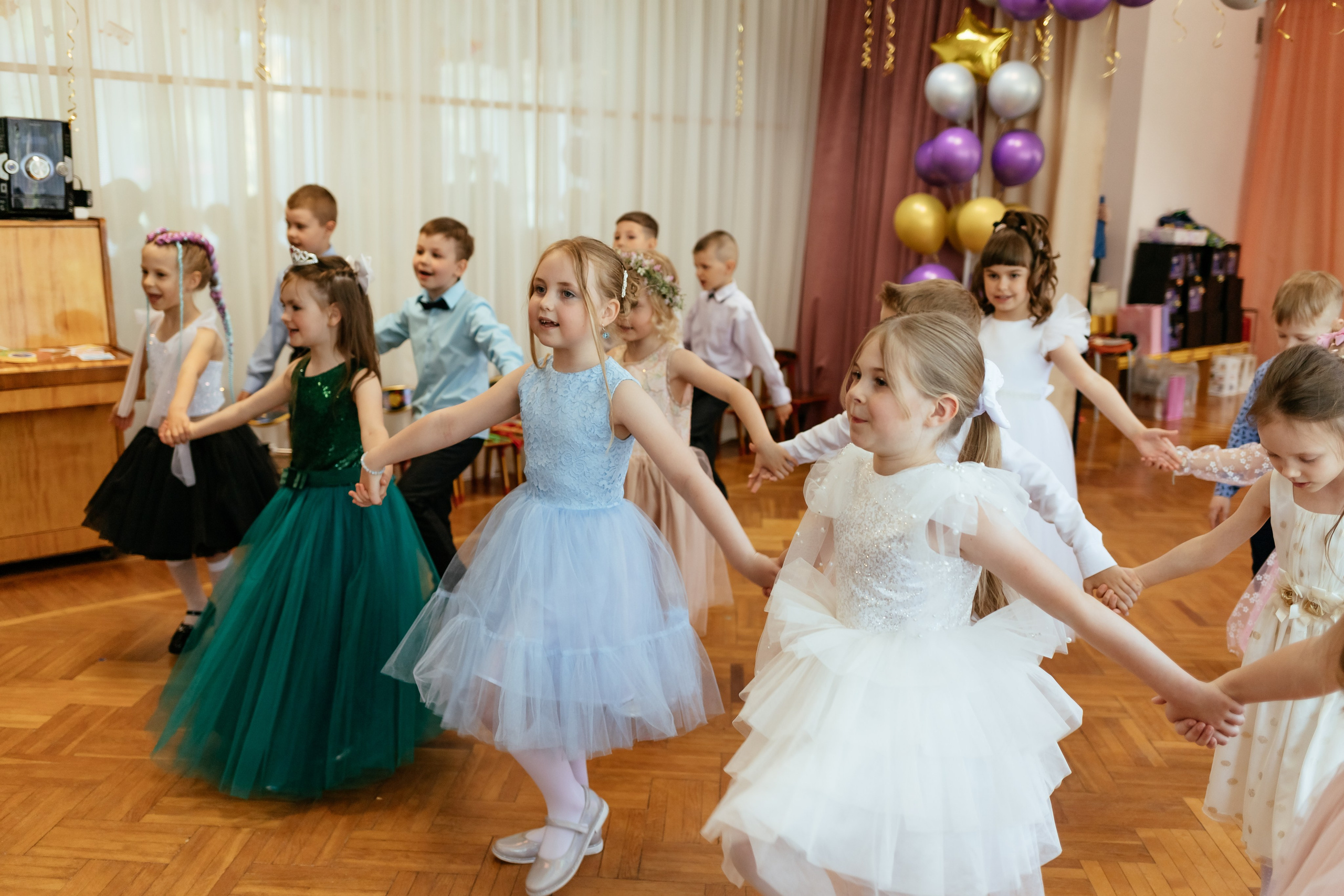 Праздник в детском саду. Семейный фотограф в Минске Приболовец Светлана