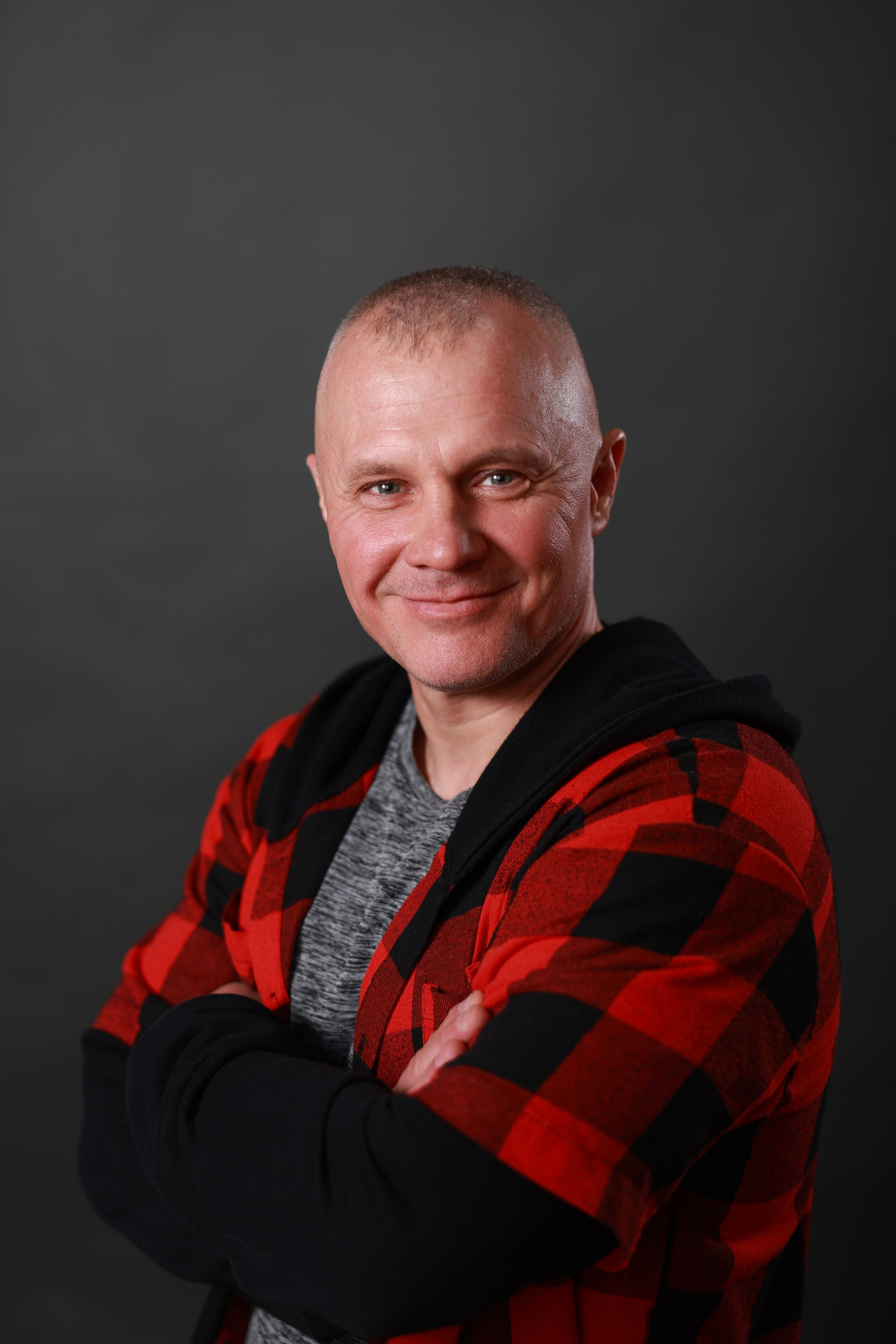 Студийная съёмка. Денис Волк актёр / модель