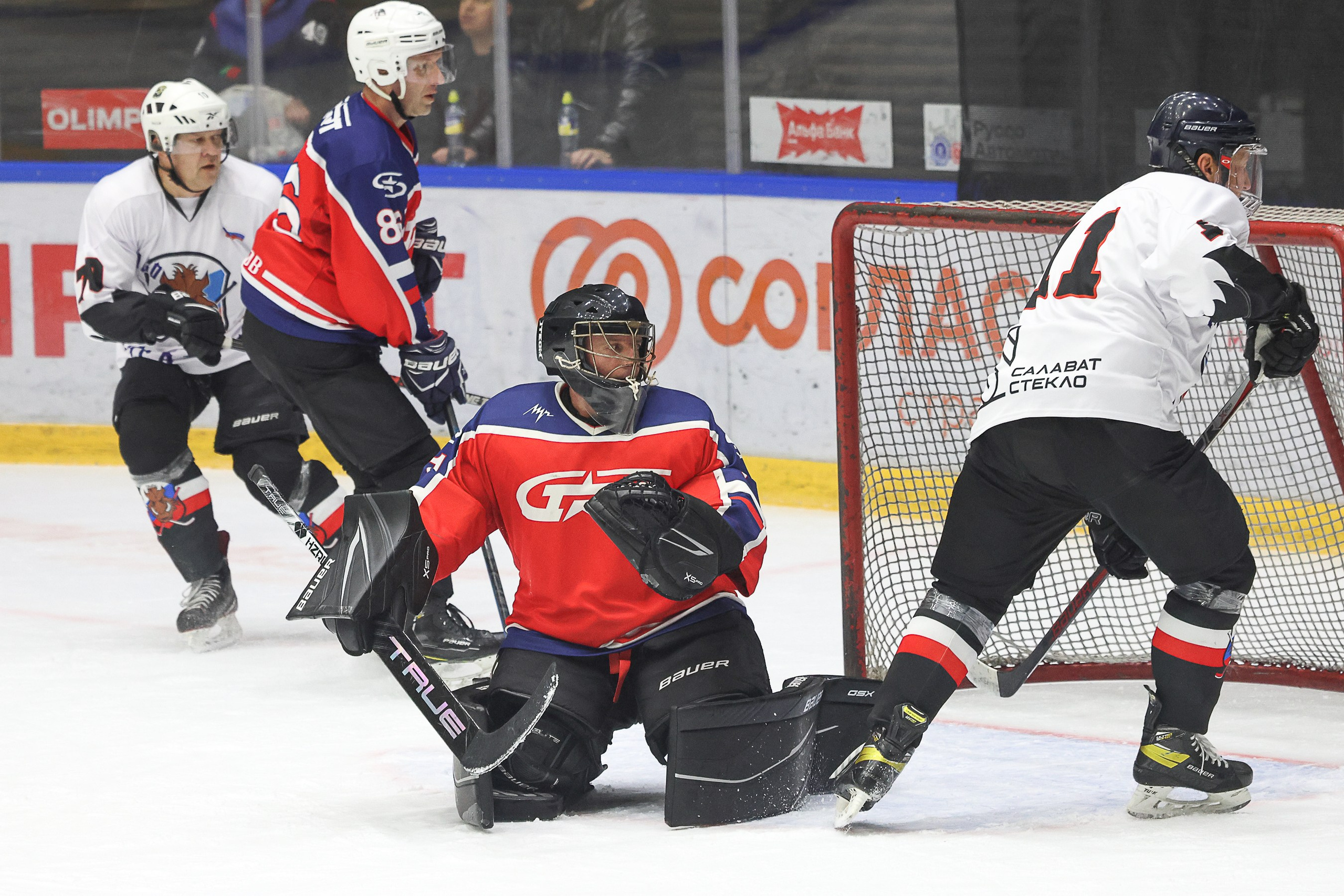 НПХЛ. Лига, где играют сердцем!. Фотограф Дмитрий Алексеев