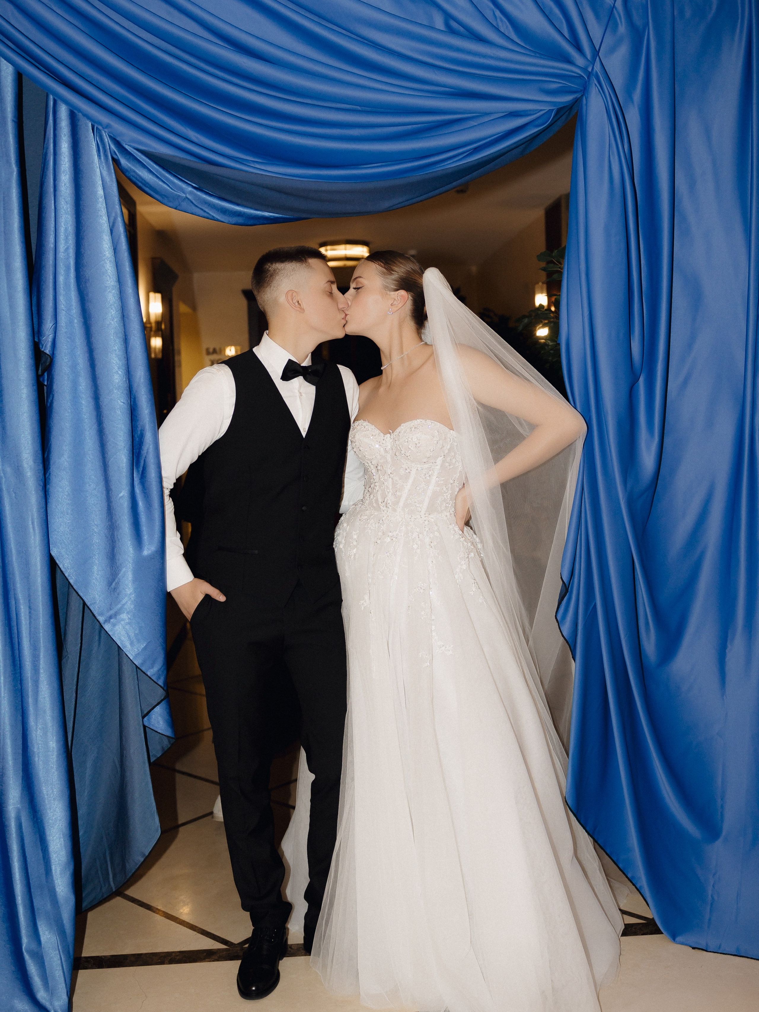 АРИНА И ЛЕША. ЧЕЛСИТИ. Свадебный и индивидуальный фотограф в Челябинске Евгения Негодяева