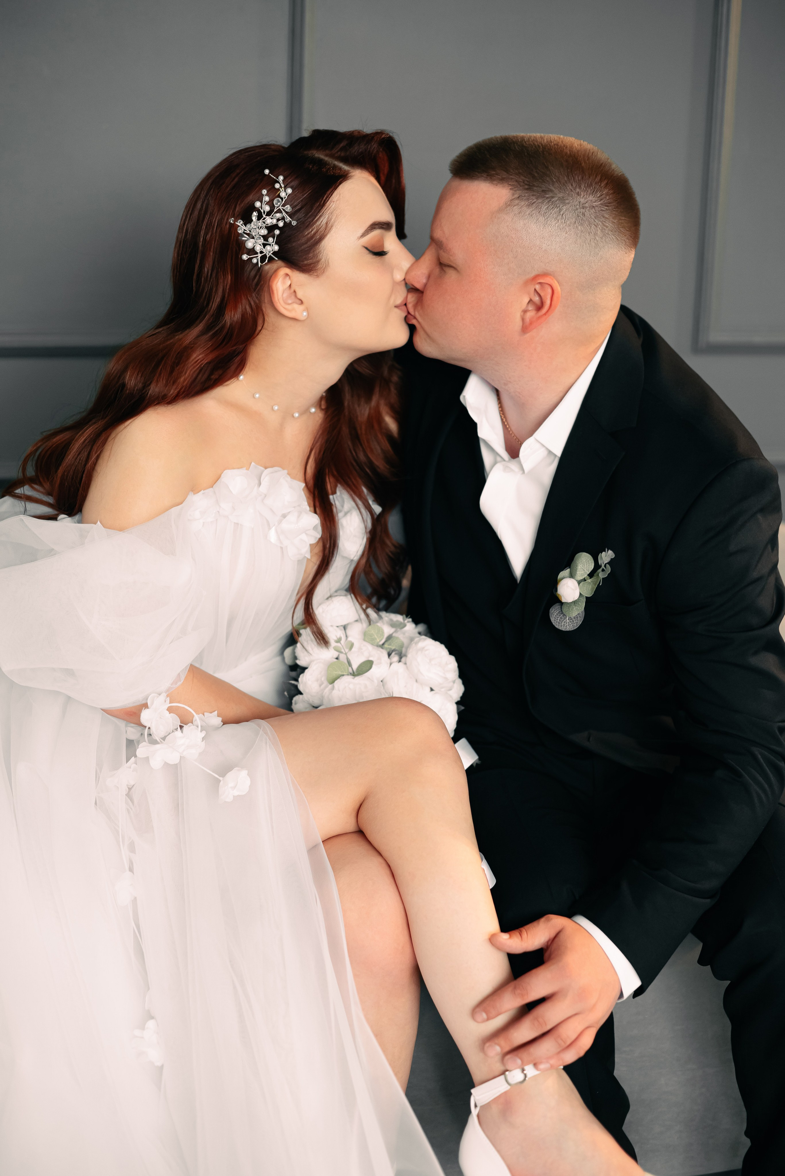 Свадебная фотосессия в фотостудии MAGIC