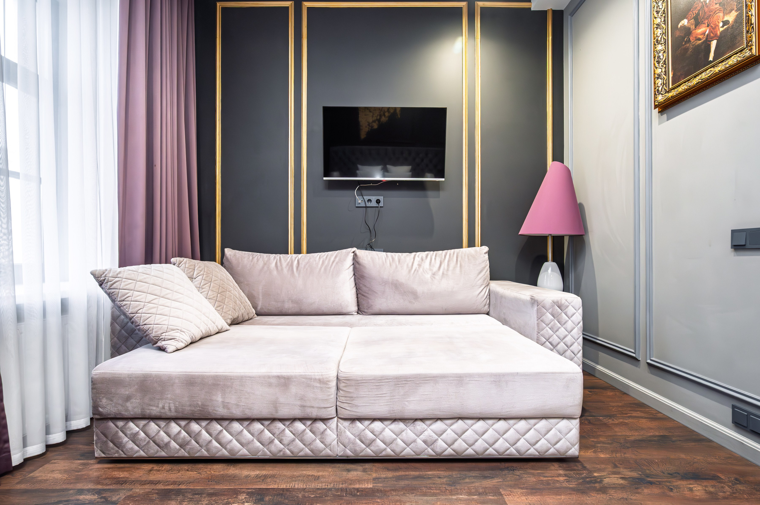 Классический номер отеля Acqualina. Интерьерный фотограф. Фото- видеосъемка недвижимости Санкт-Петербург