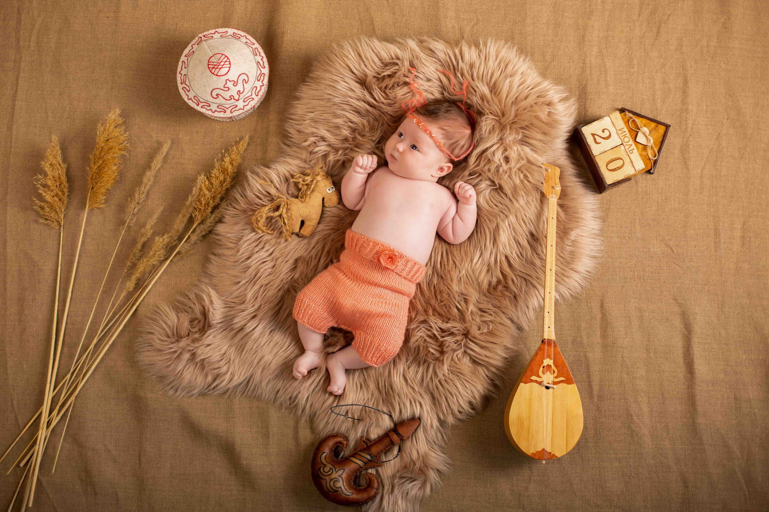 Фотоссесии для малышей, новорожденных Алматы. Фотостудия Алматы. Семейная и детская фотостудия Family studio.Фотограф Алматы