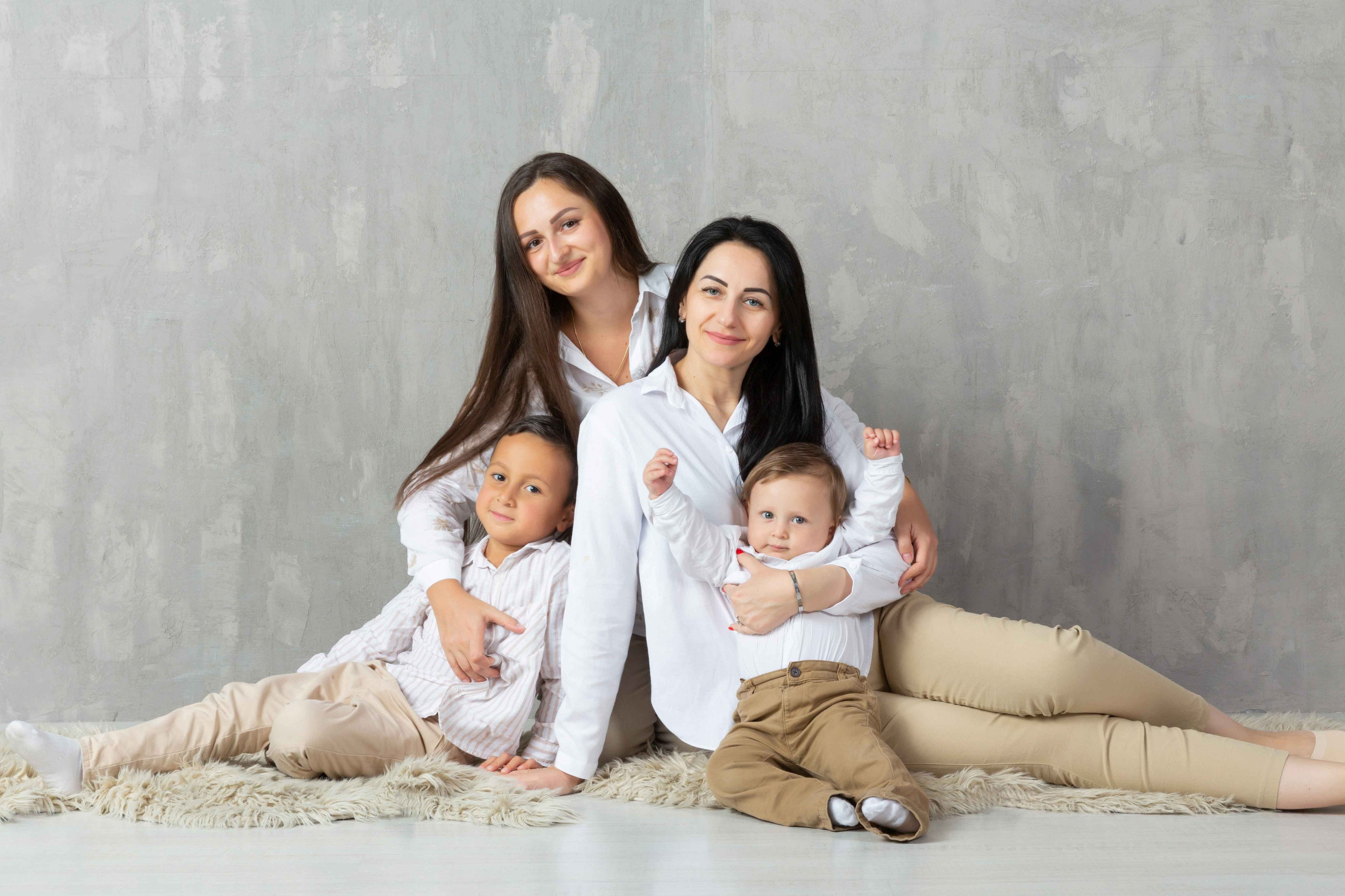 Фотосессия семейная. Фотостудия Алматы. Семейная и детская фотостудия Family studio.Фотограф Алматы