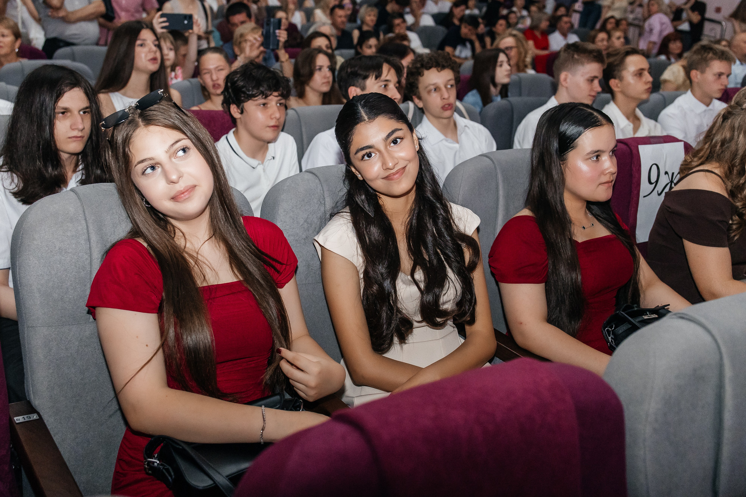 Вручение аттестатов, 9 класс, 22 школа. Фотограф Ростов-на-Дону I Москва
